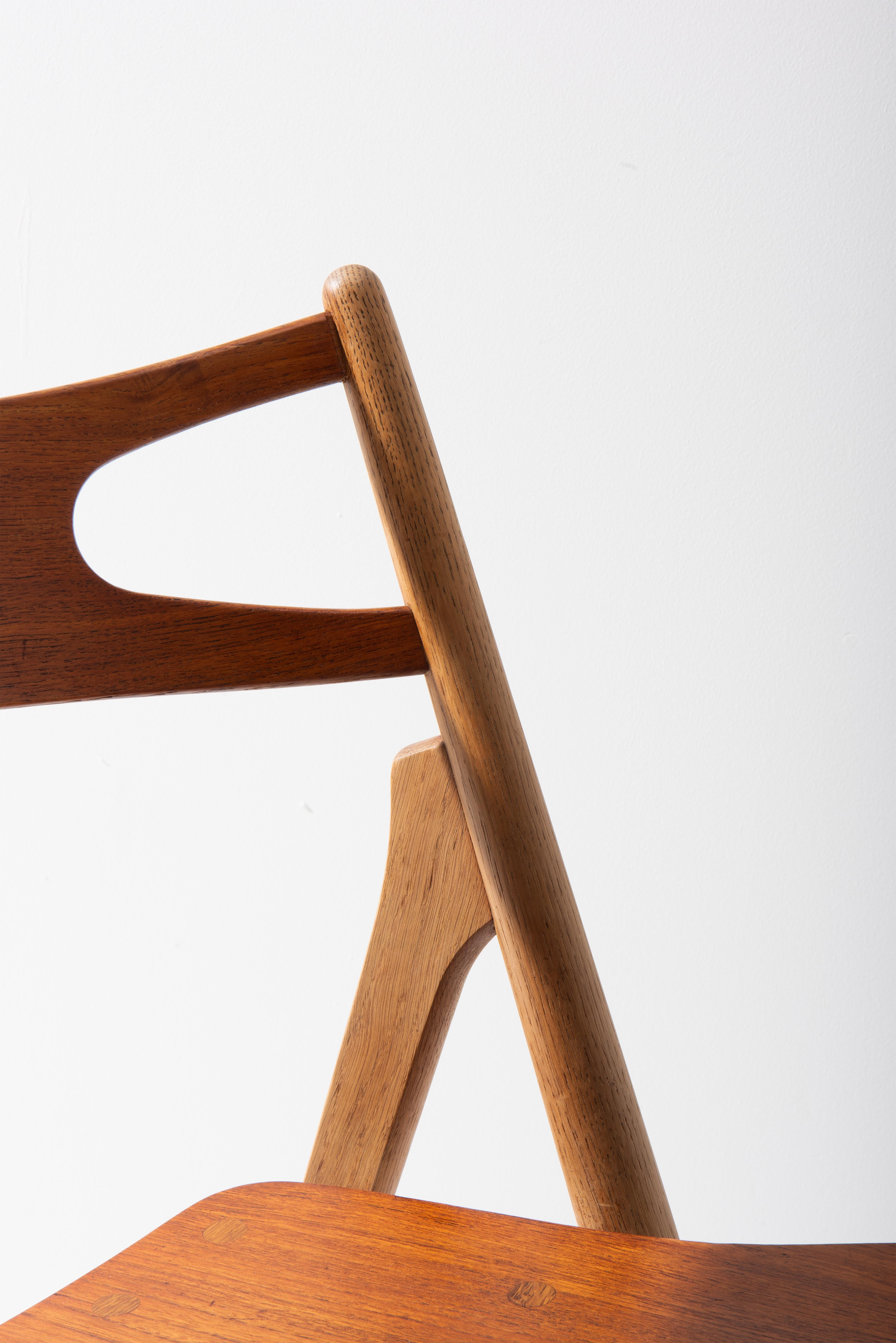 Set Sawbuck Dining Chairs - Hans J. Wegner 1