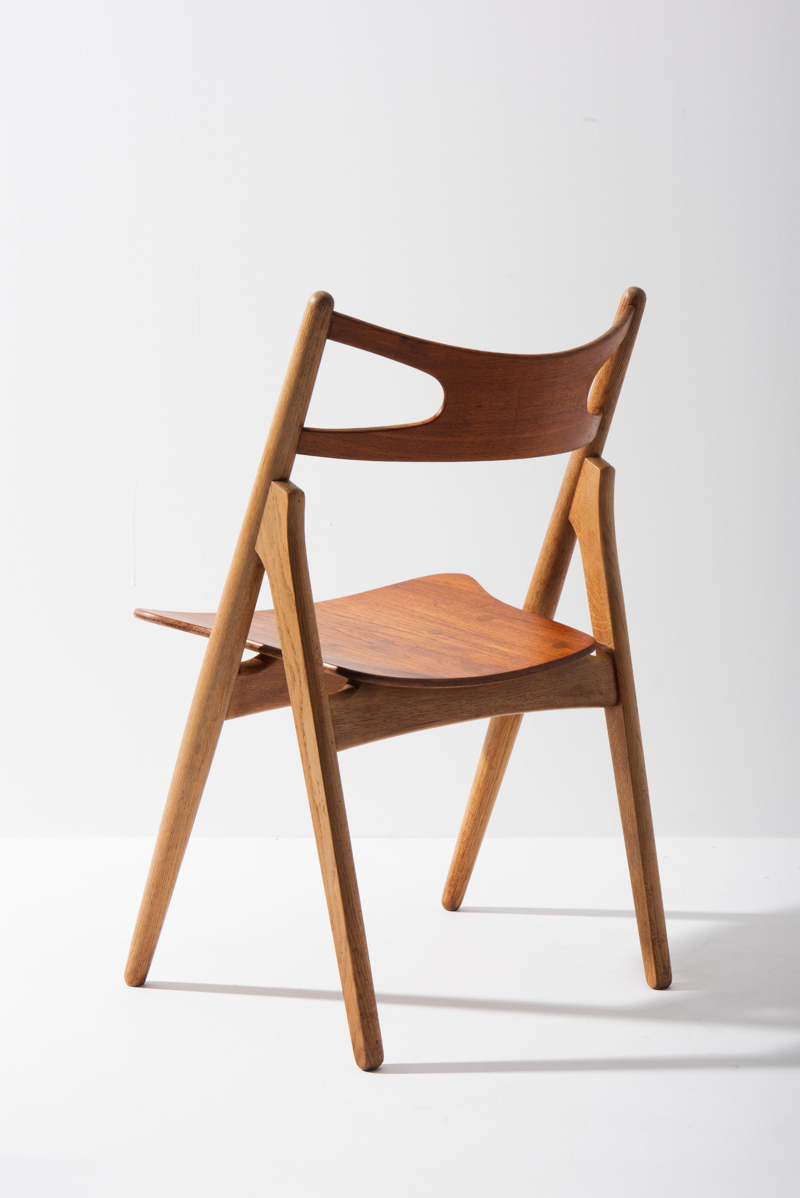 Set Sawbuck Dining Chairs - Hans J. Wegner 2