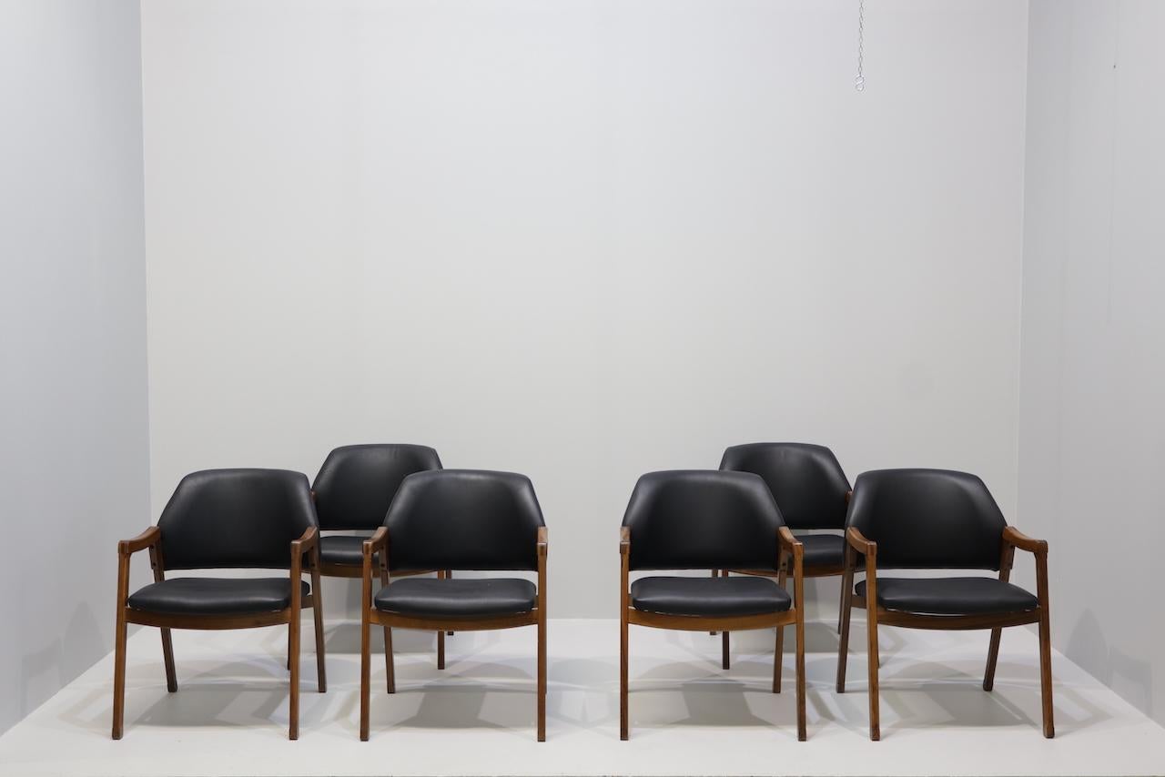 Set Sei Ico Parisi Sedie/Poltrone per Cassina Modl 814 in Pelle in vendita 5