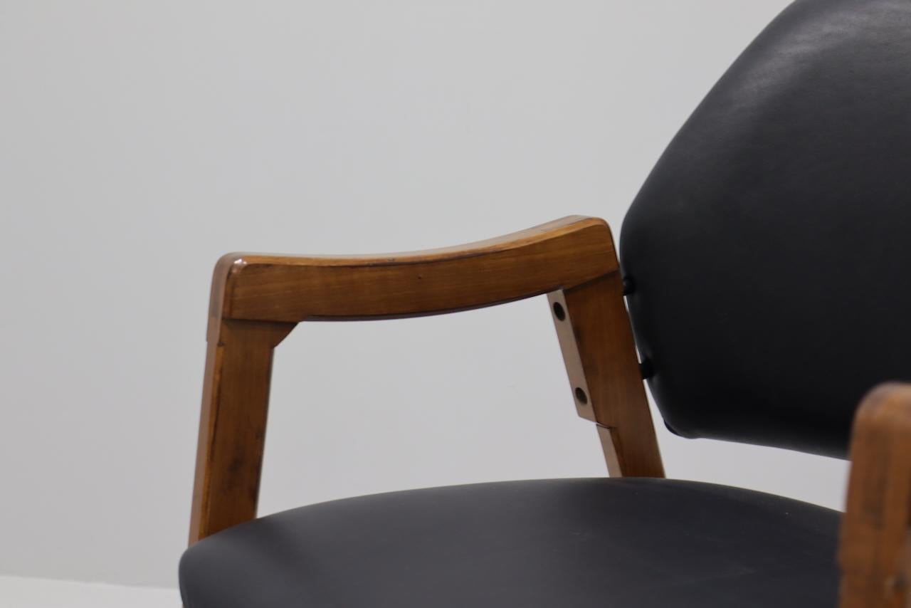 Set Sei Ico Parisi Sedie/Poltrone per Cassina Modl 814 in Pelle in vendita 10