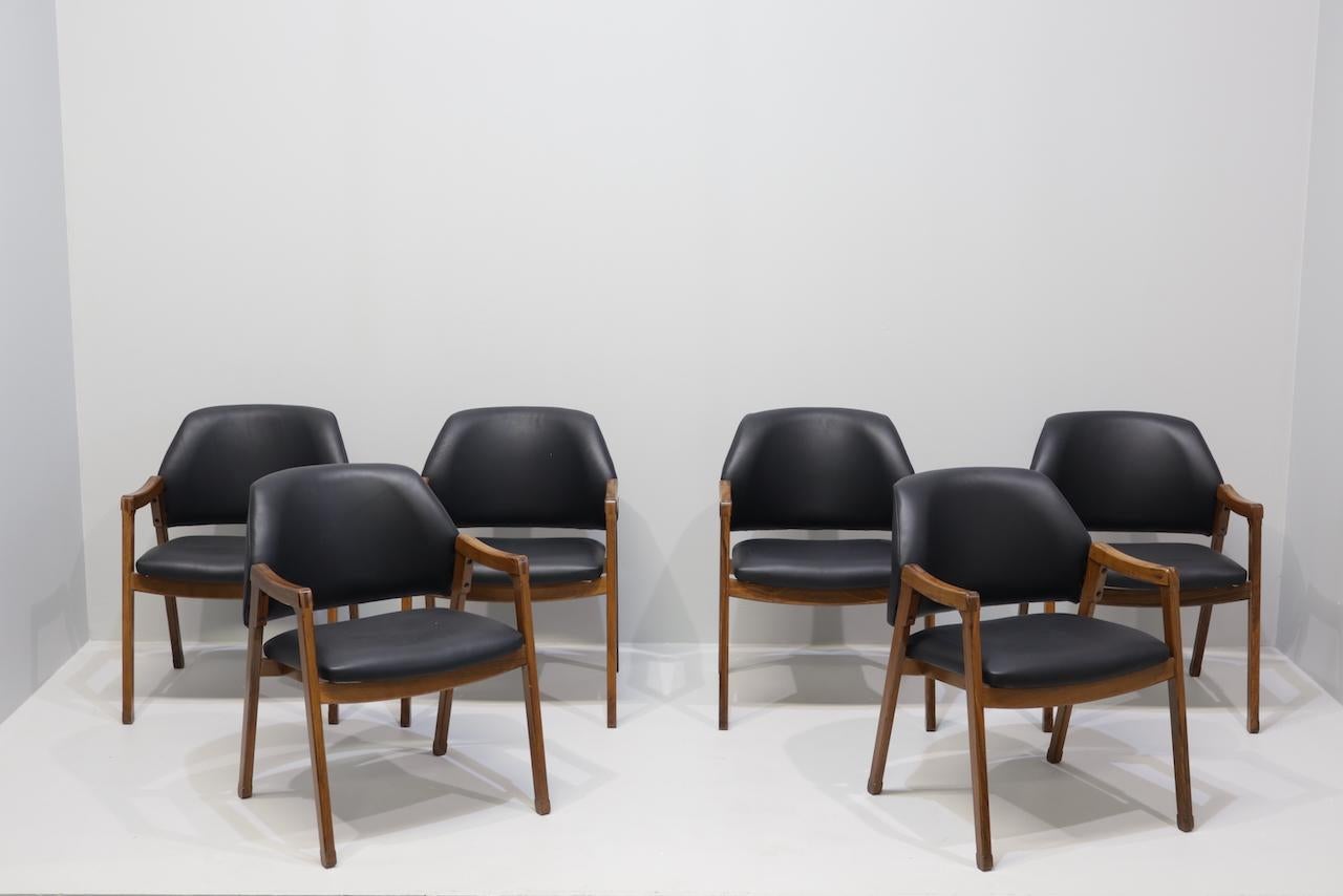 Set Sei Ico Parisi Sedie/Poltrone per Cassina Modl 814 in Pelle in vendita 11