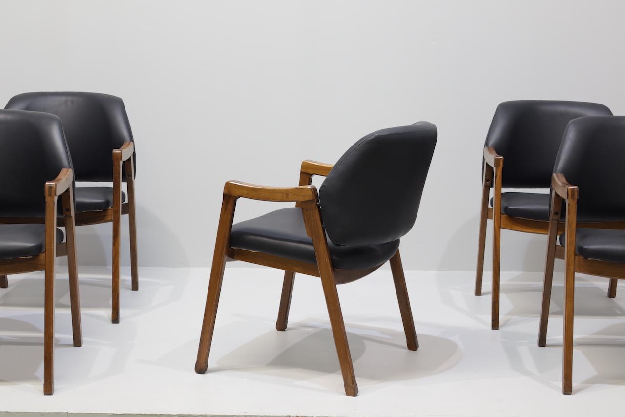 Italian Set Sei Ico Parisi Sedie/Poltrone per Cassina Modl 814 in Pelle in vendita