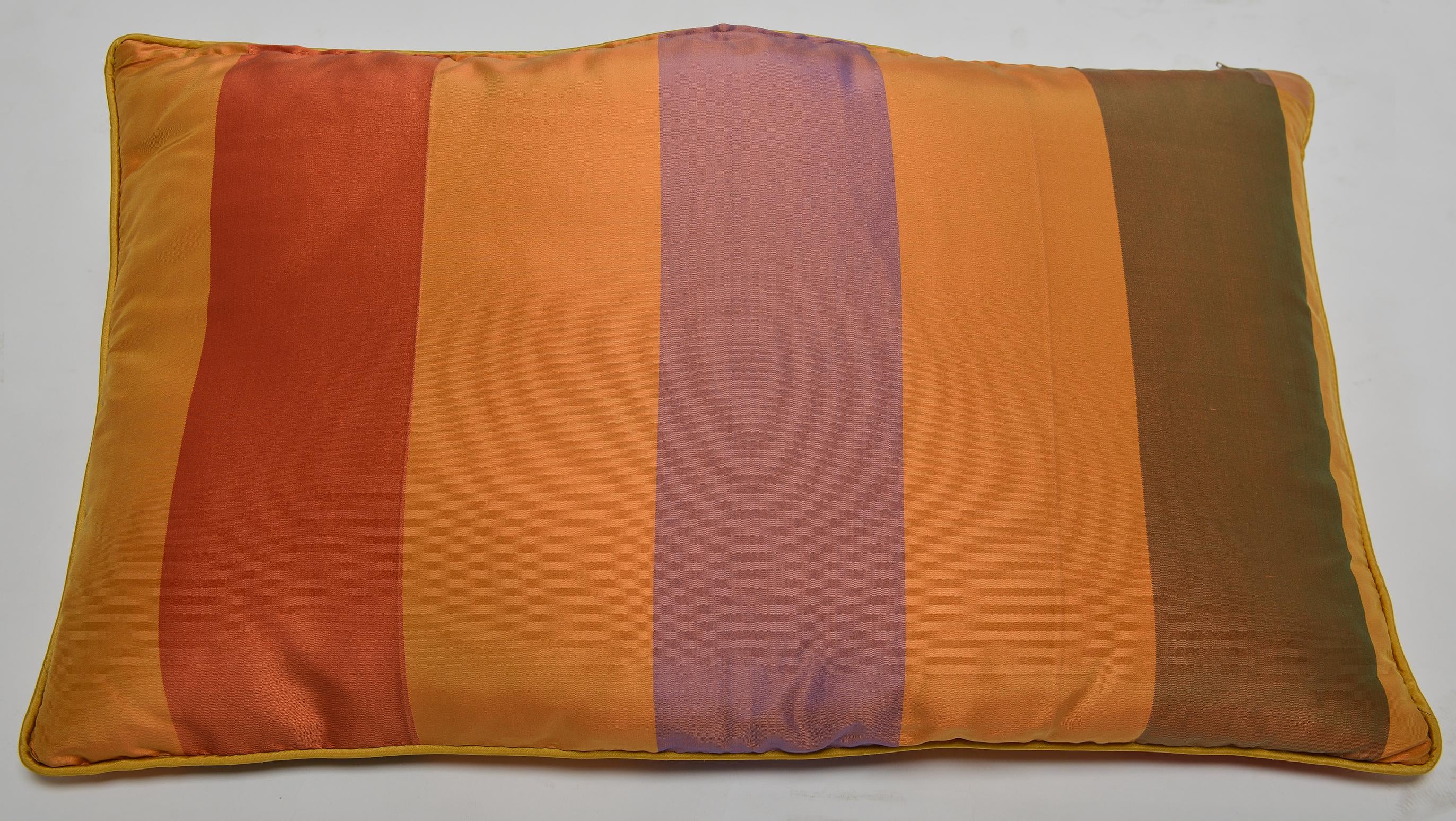 Hand-Woven Silk Set Large Elegant and Modern Italian Pillows For Sale