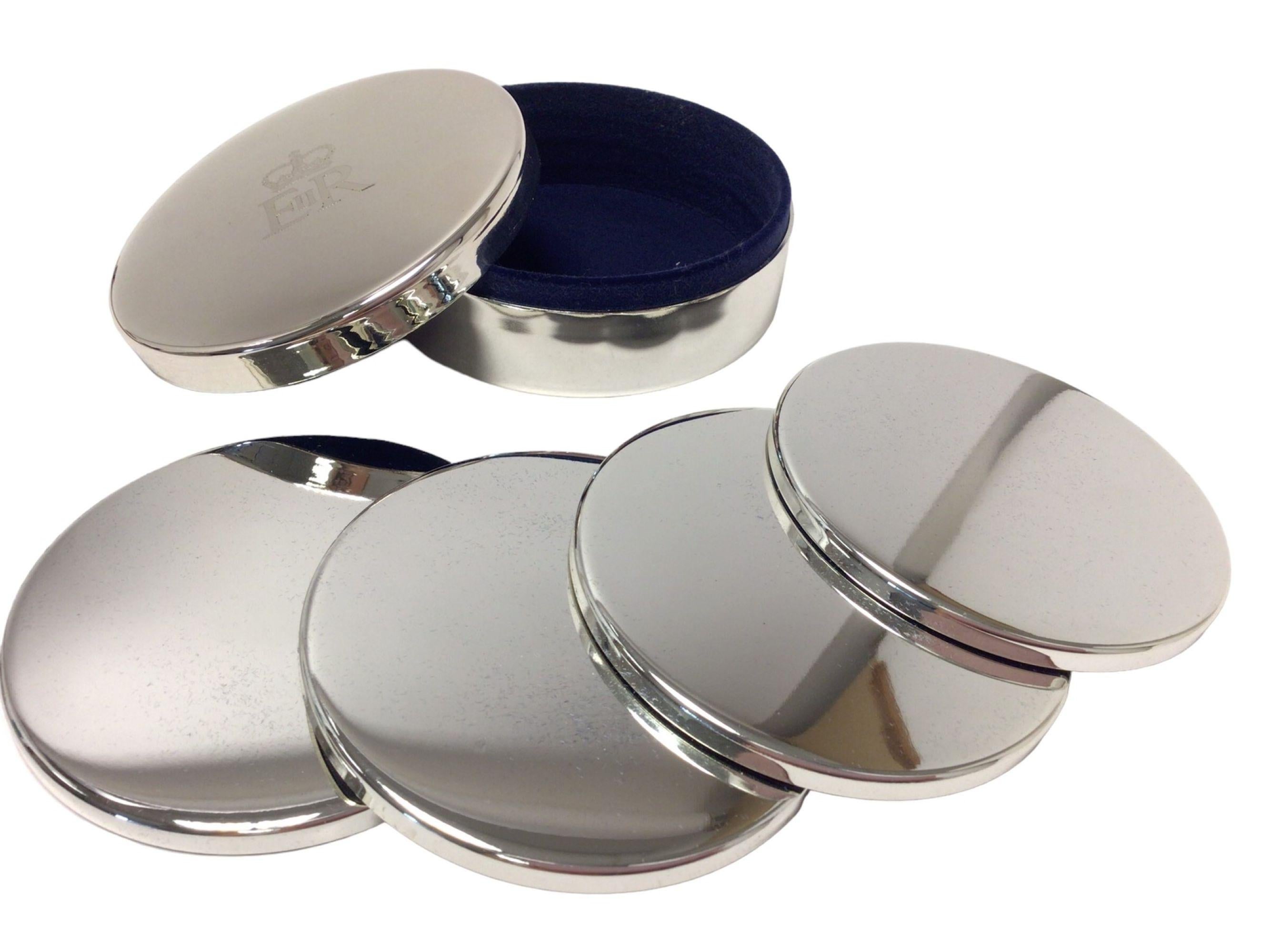 Juego de posavasos plateados Regalo de Navidad 2008 para el personal de la Casa Real Británico en venta