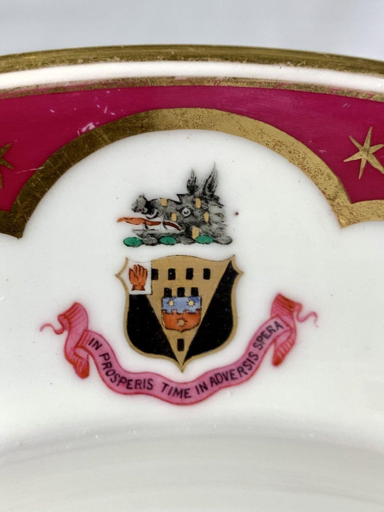 Set Six Antique Porcelain Armorial Soup Plates Burgundy Border In Excellent Condition For Sale In Katonah, NY