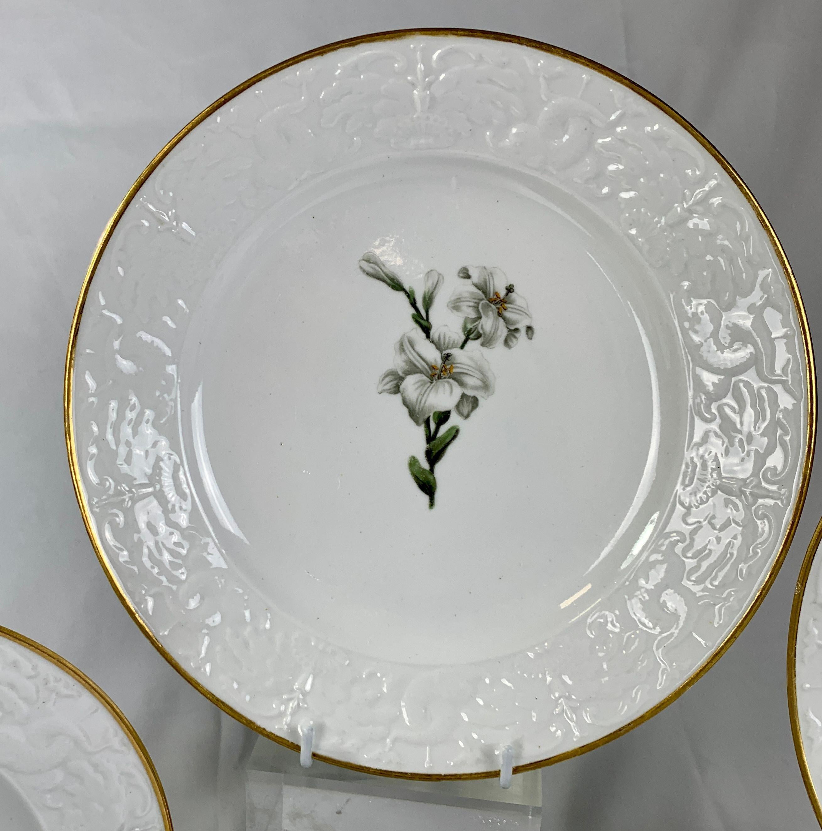 English Set Six Antique Porcelain Dinner Plates and Six Soup Dishes England circa 1820