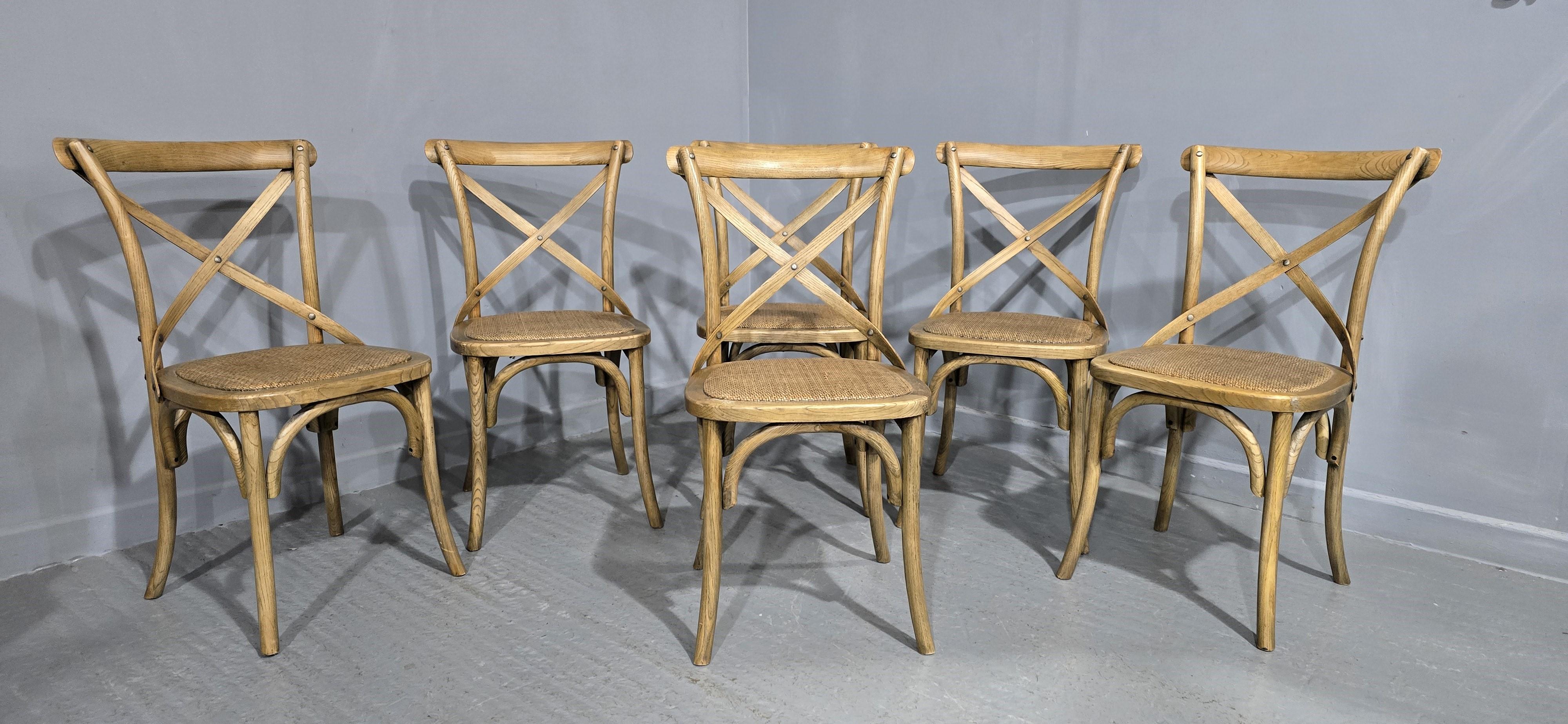 Set di sei sedie da cucina in legno di Oak in vendita 3