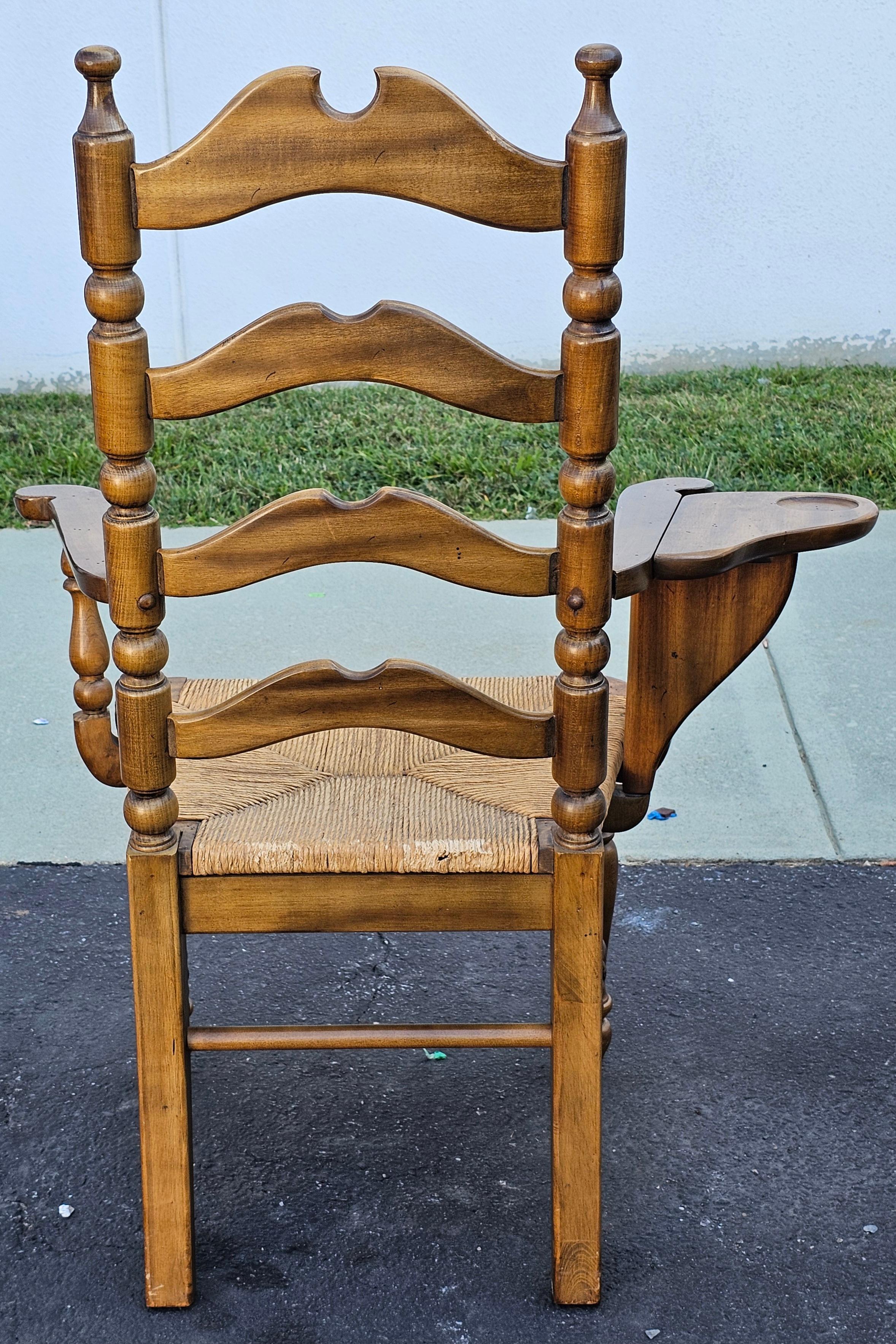 Set Six Early American Style Walnut and Rush Seat Tall Ladder Back Dining Chairs For Sale 11