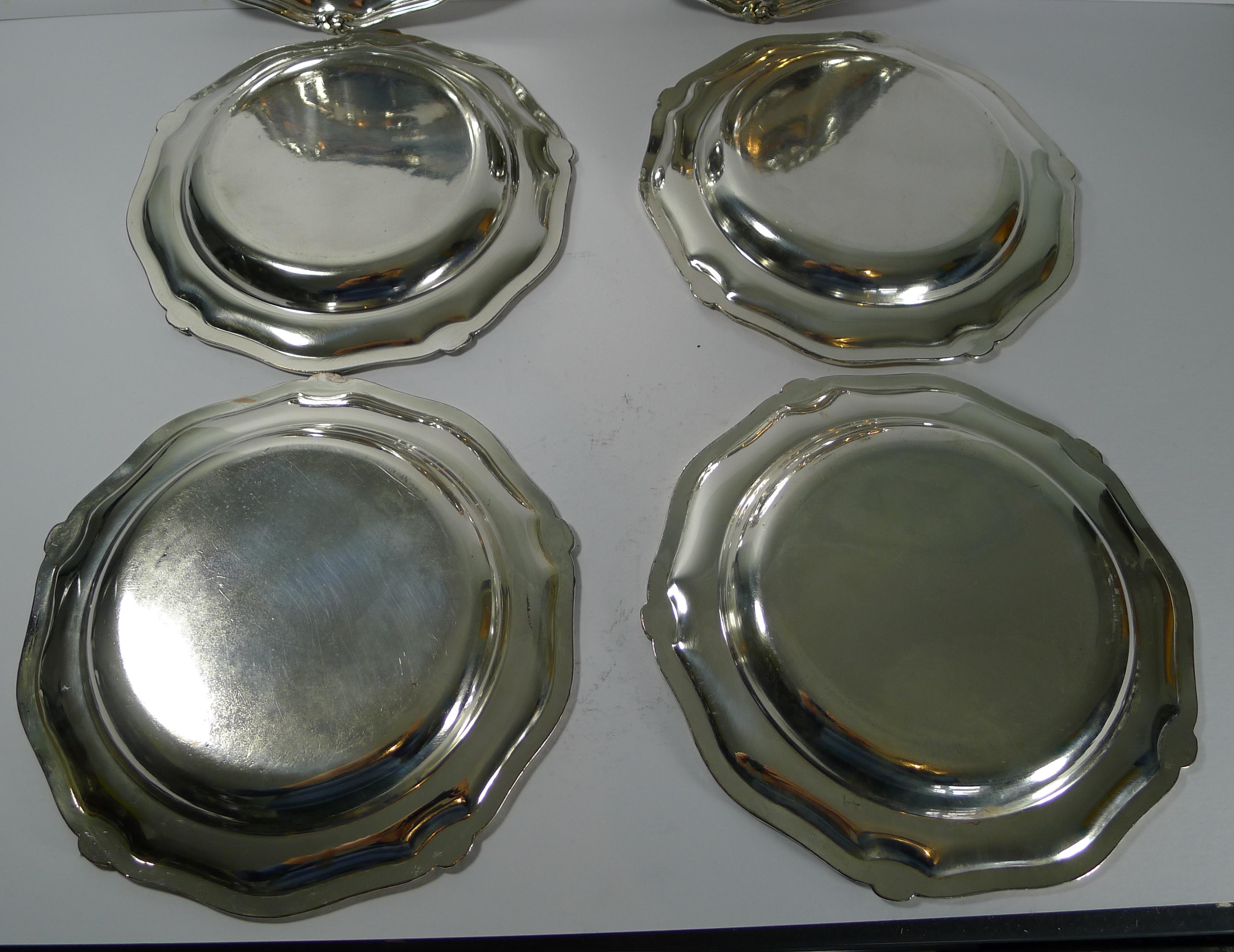 Set Six Georgian Sheffield Plate Plates, Heraldic Crown Engraved In Good Condition In Bath, GB
