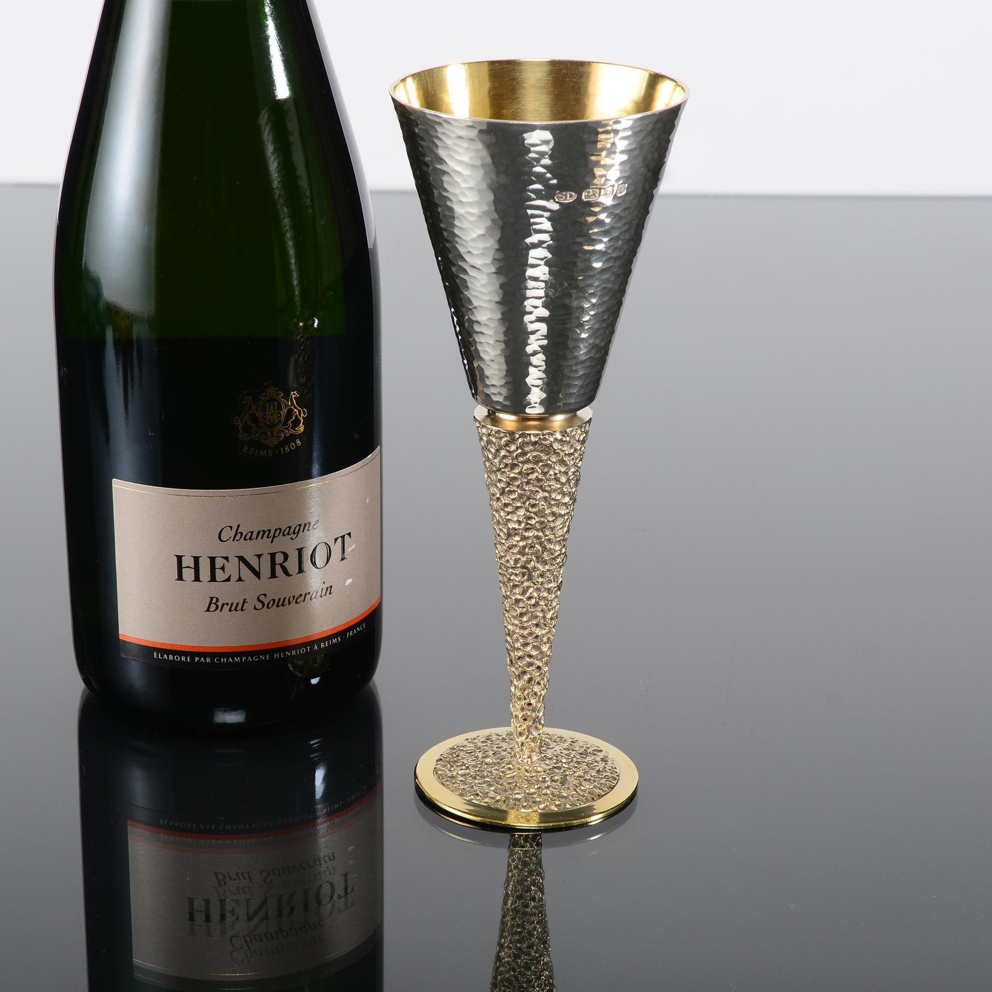 British Set six mid-century silver & gilt Champagne flutes For Sale