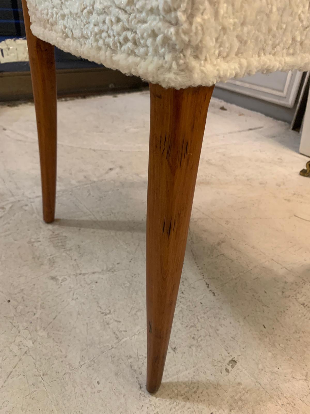 Set of Six Mid-Century Slat-Back Dining Chairs in Boucle Fabric 5