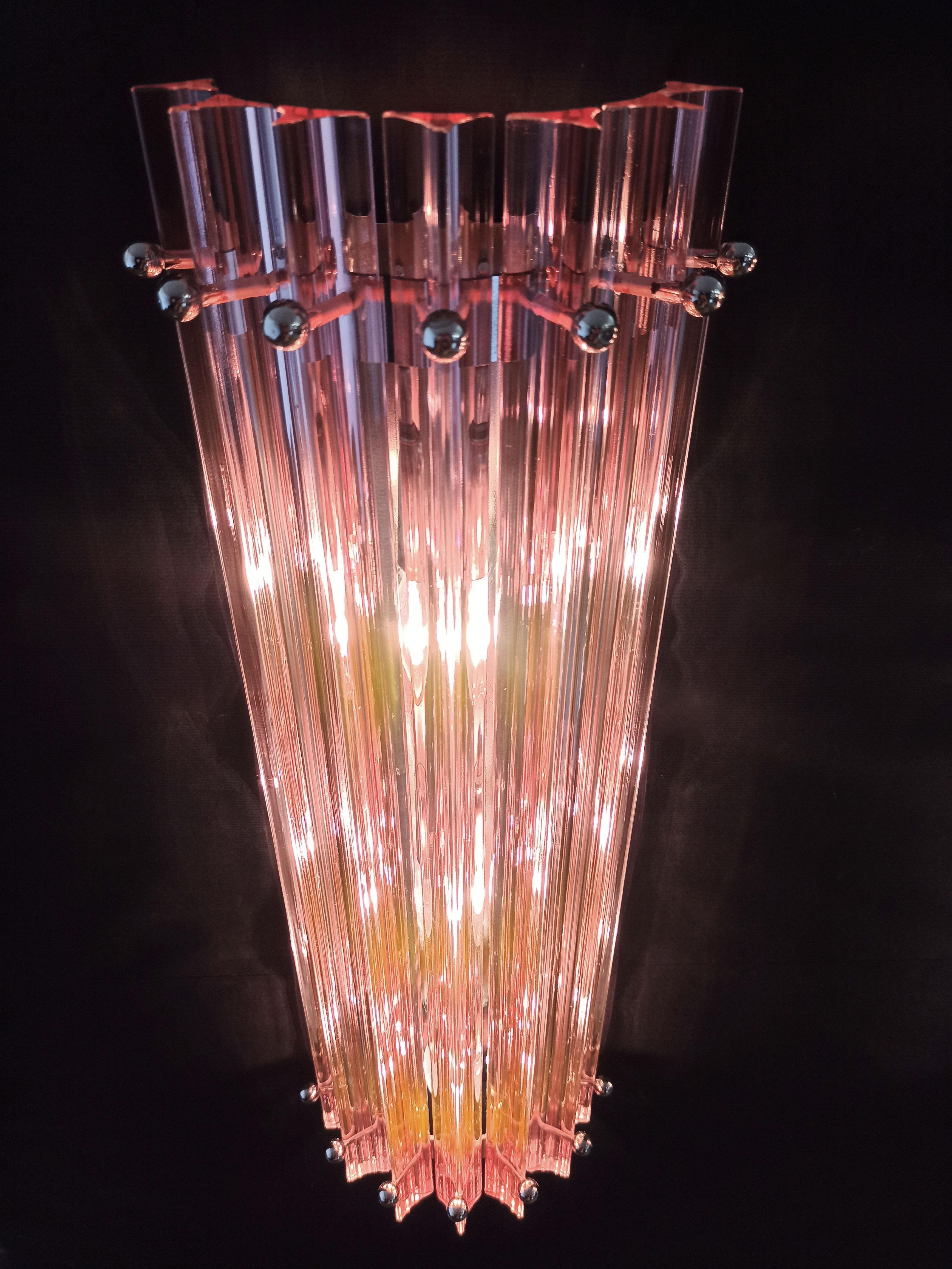 Satz von sechs rosa Wandleuchten aus der Mitte des Jahrhunderts, Murano, 1990er Jahre (Metall) im Angebot
