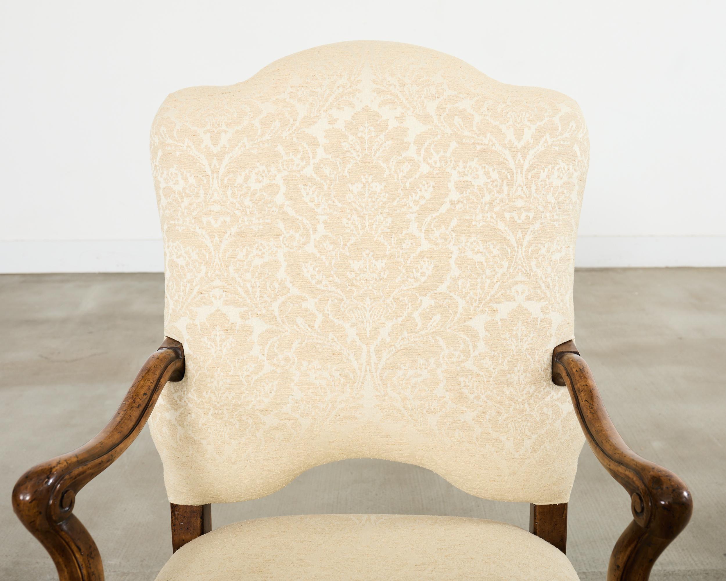 Set di sei sedie da pranzo Minton-Spidell Regence in noce in vendita 8