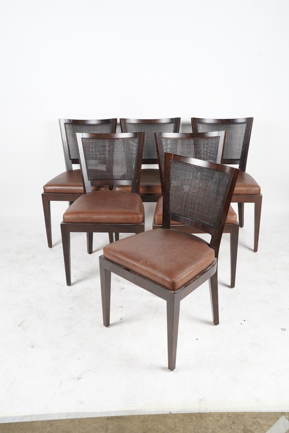 Ensemble de 6 chaises de salle à manger contemporaines Promemoria en bois dur et cuir en très bon état, datant des années 2000. Ces chaises sont toujours fabriquées par Promemoria aujourd'hui.