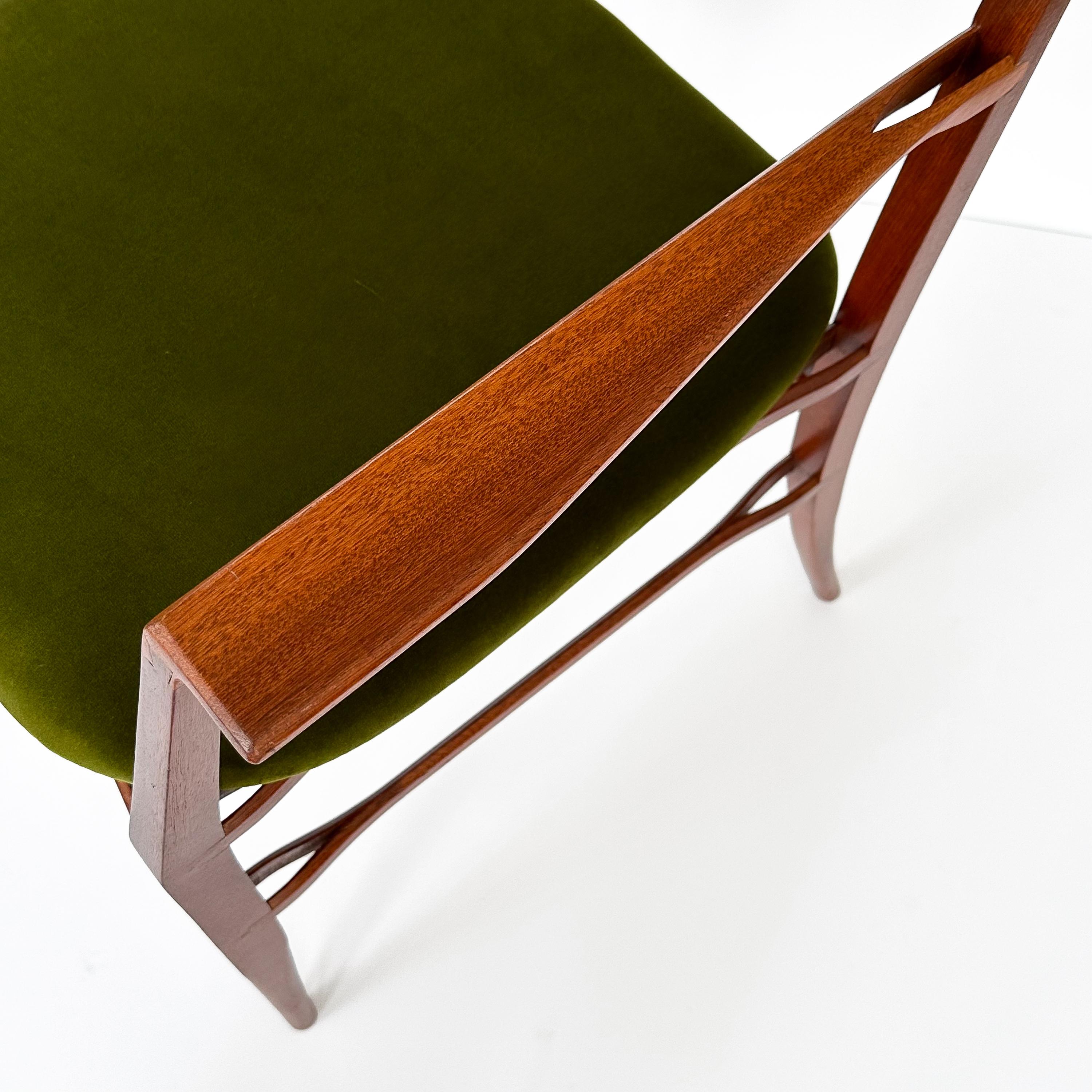 Set Six ‘Trieste’ Dining Chairs by Guglielmo Ulrich 10