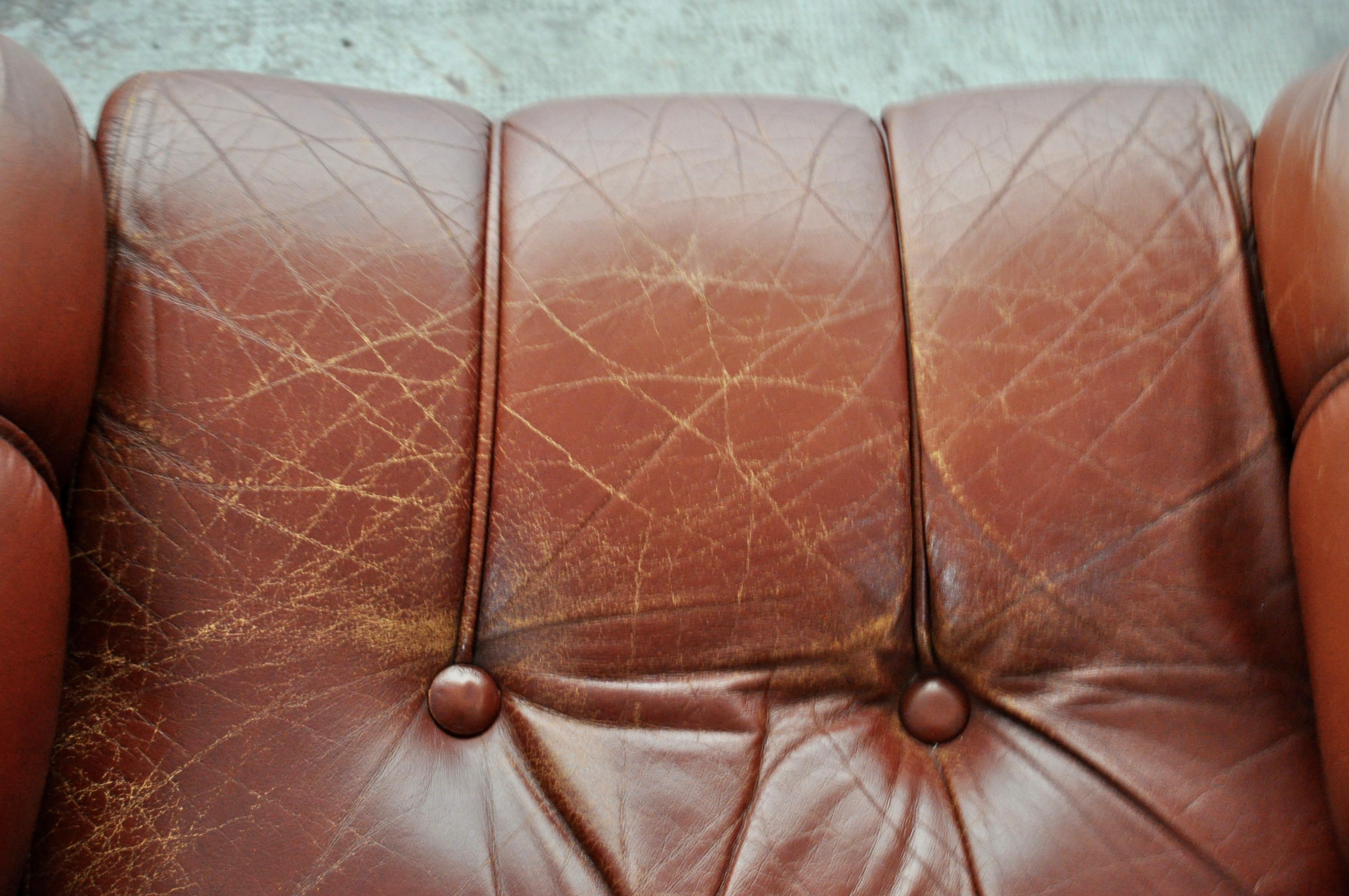 Late 20th Century Set Sofa in Leather, Italy, 1970 For Sale