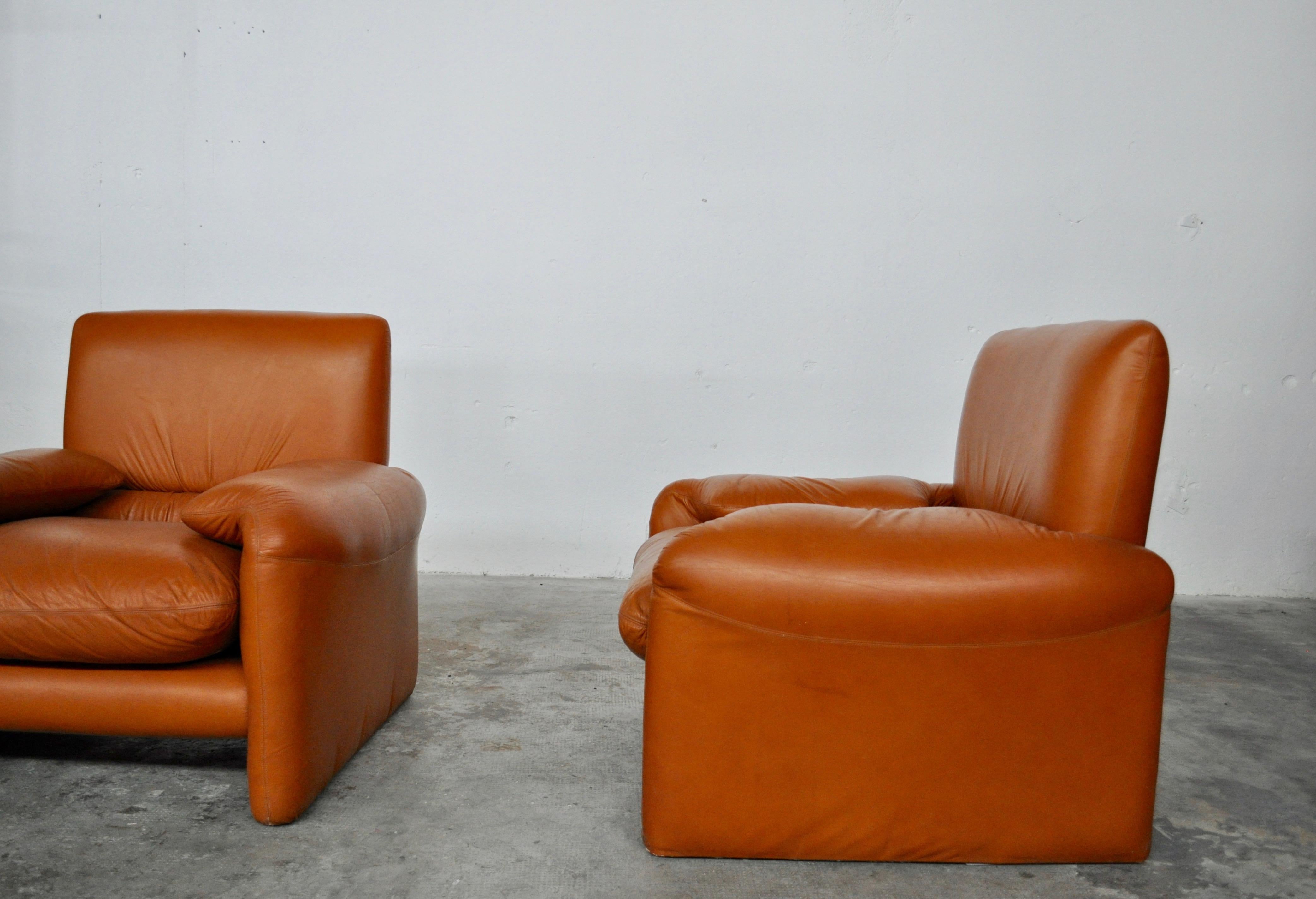 Italian Set Sofa One Place in Cognac Leather, Italy 1970 For Sale