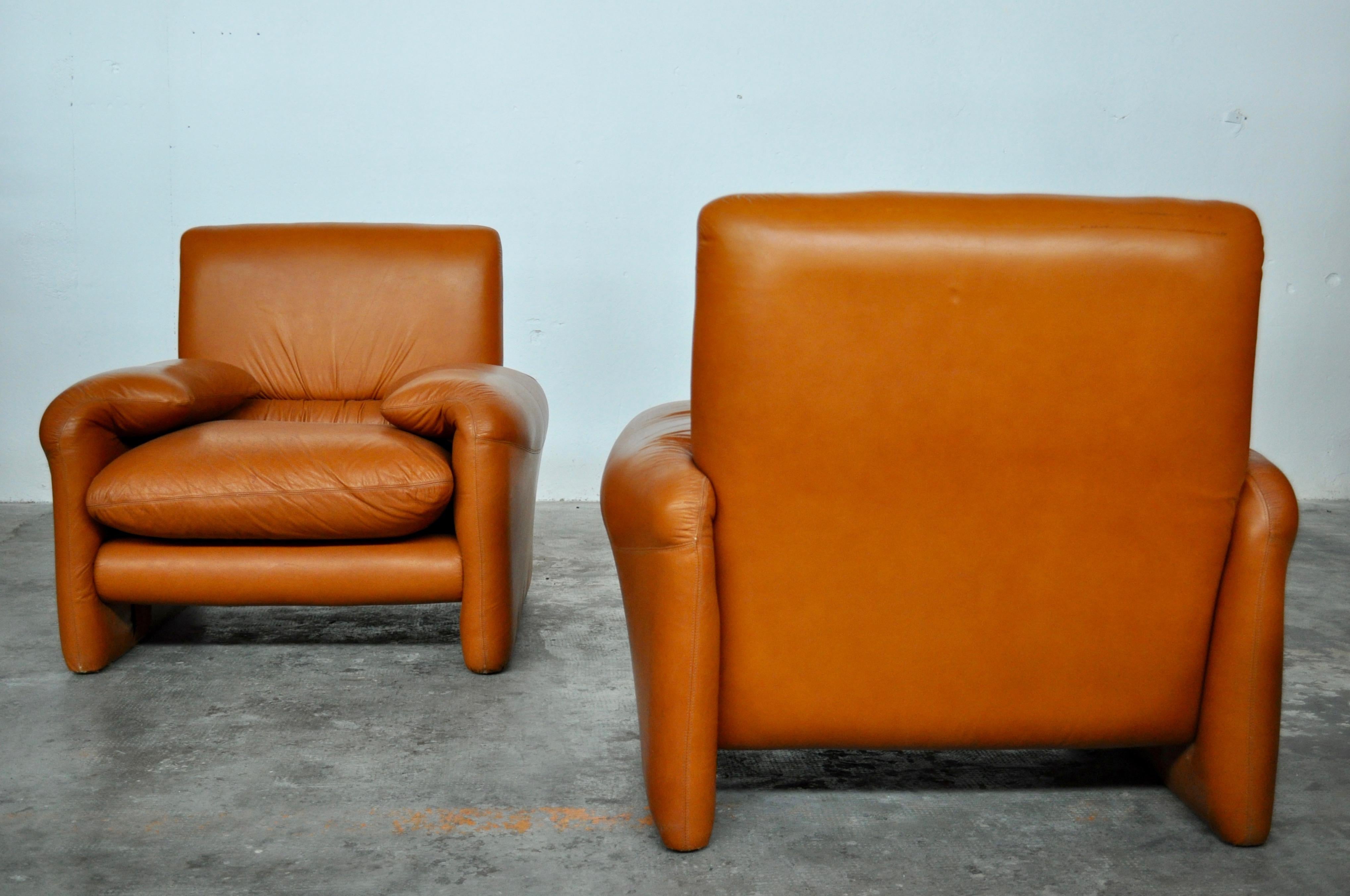 Set Sofa One Place in Cognac Leather, Italy 1970 In Good Condition For Sale In Manzano, Friuli Venezia Giulia