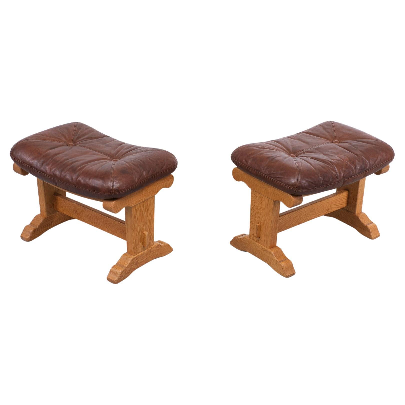Small Wood Footstool - 68 For Sale on 1stDibs