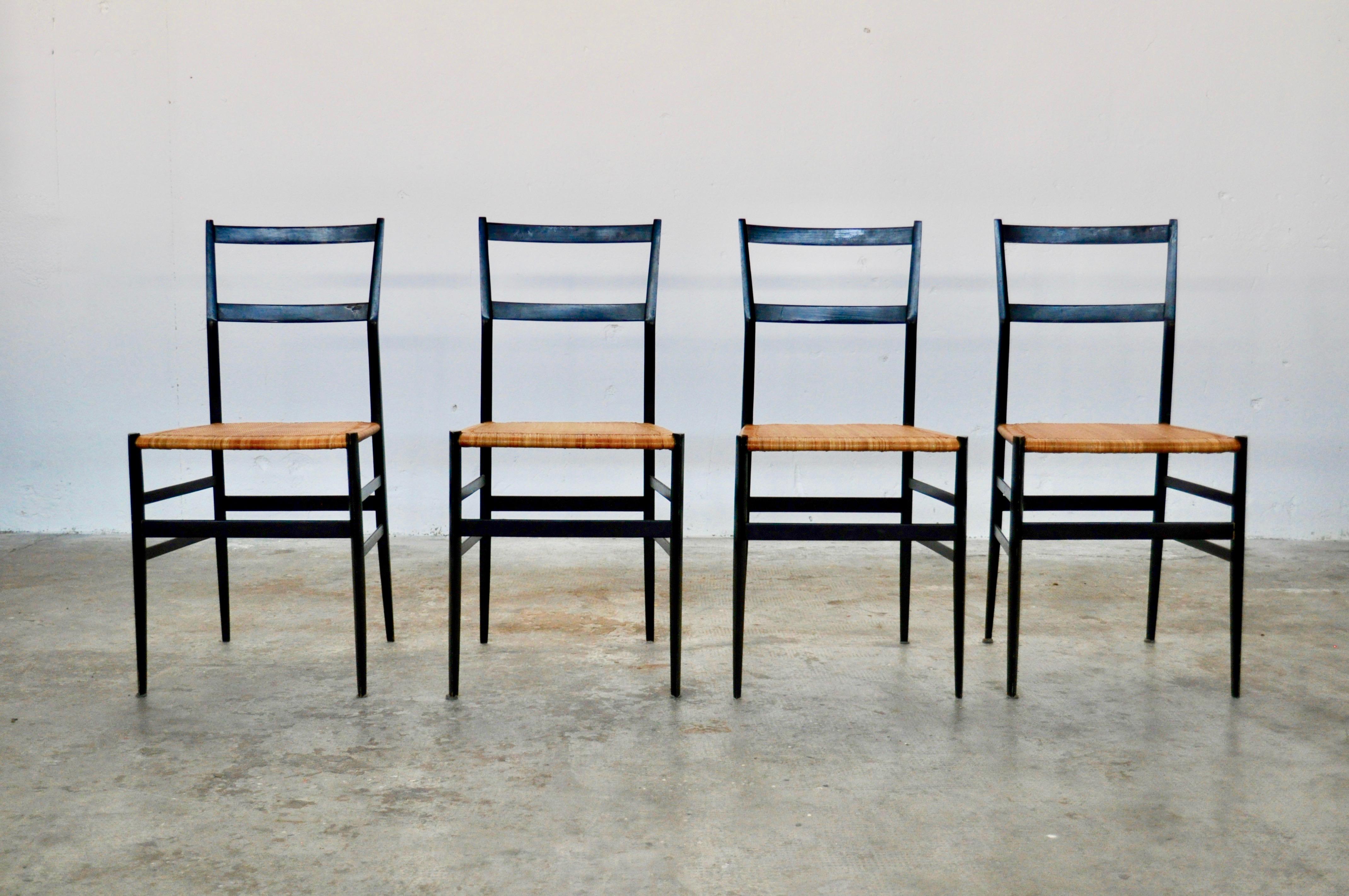 Set Superleggera chairs by Gio Ponti for Cassina, 1957. Ash strurture wood. Seat in handwoven wicker straw.