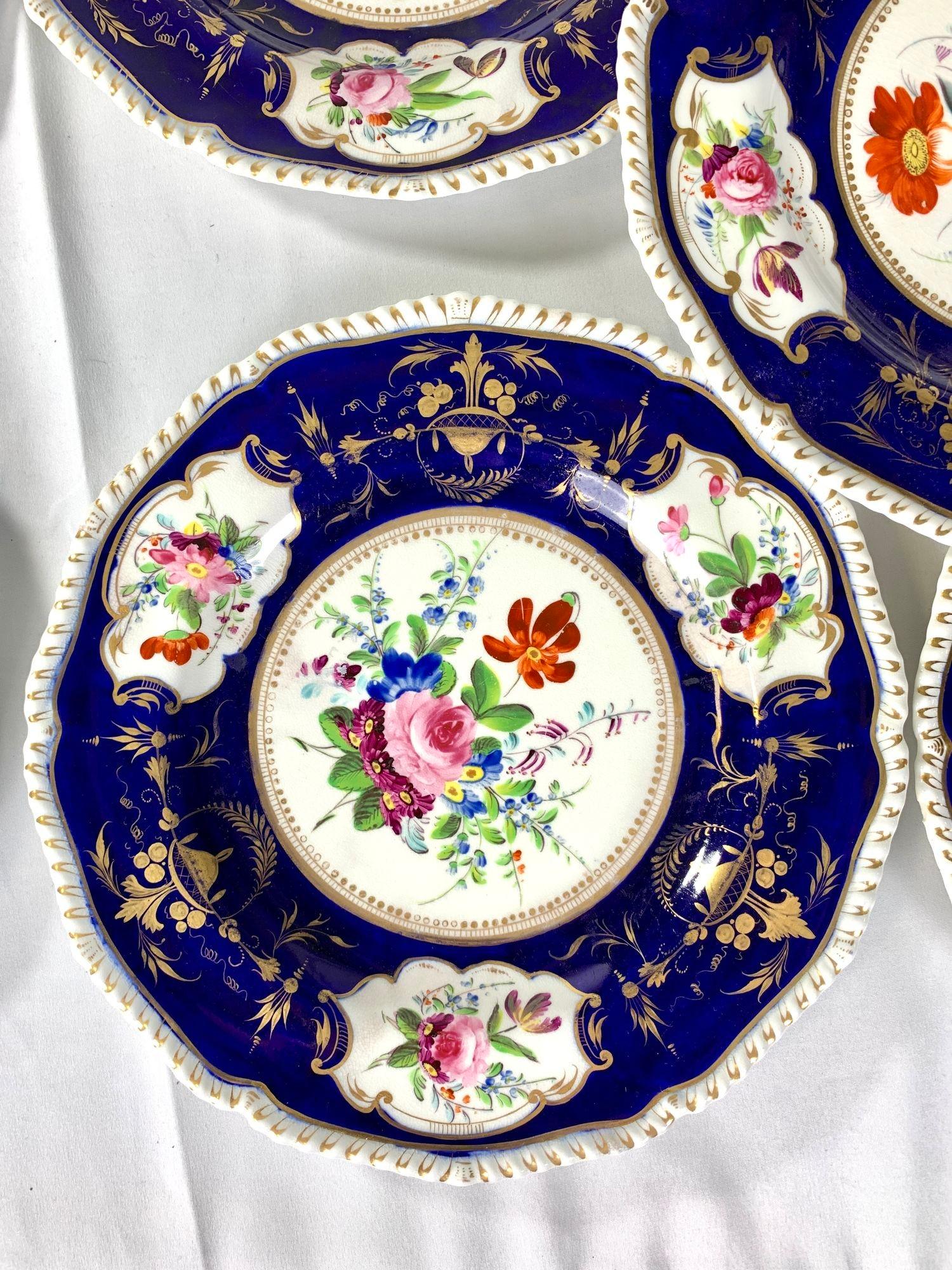 Set Ten Antique Derby Cobalt Blue Dinner Plates England Circa 1825-30 In Good Condition For Sale In Katonah, NY