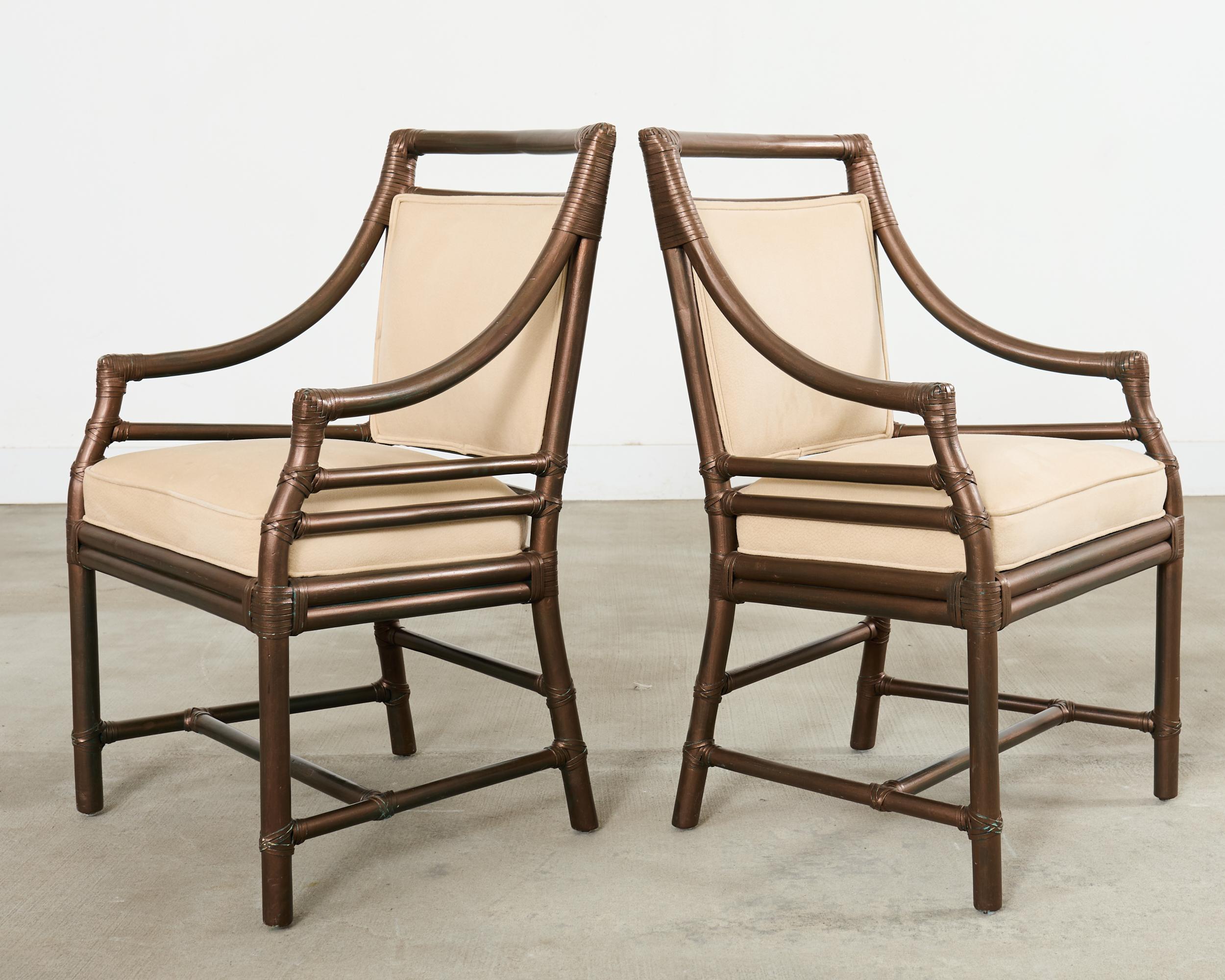 Satz Zehn McGuire Bronzed Rattan Target Esszimmerstühle (Leder) im Angebot