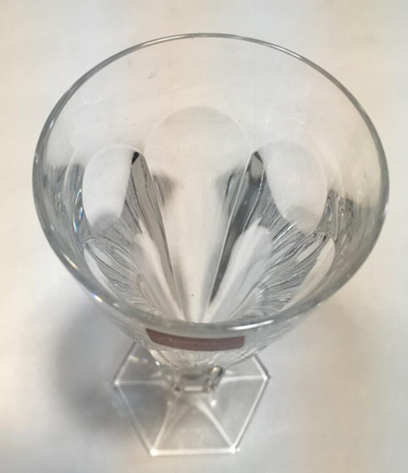 Baccarat - Ensemble de trois verres à pied en cristal clair, France, 21e siècle en vente 3