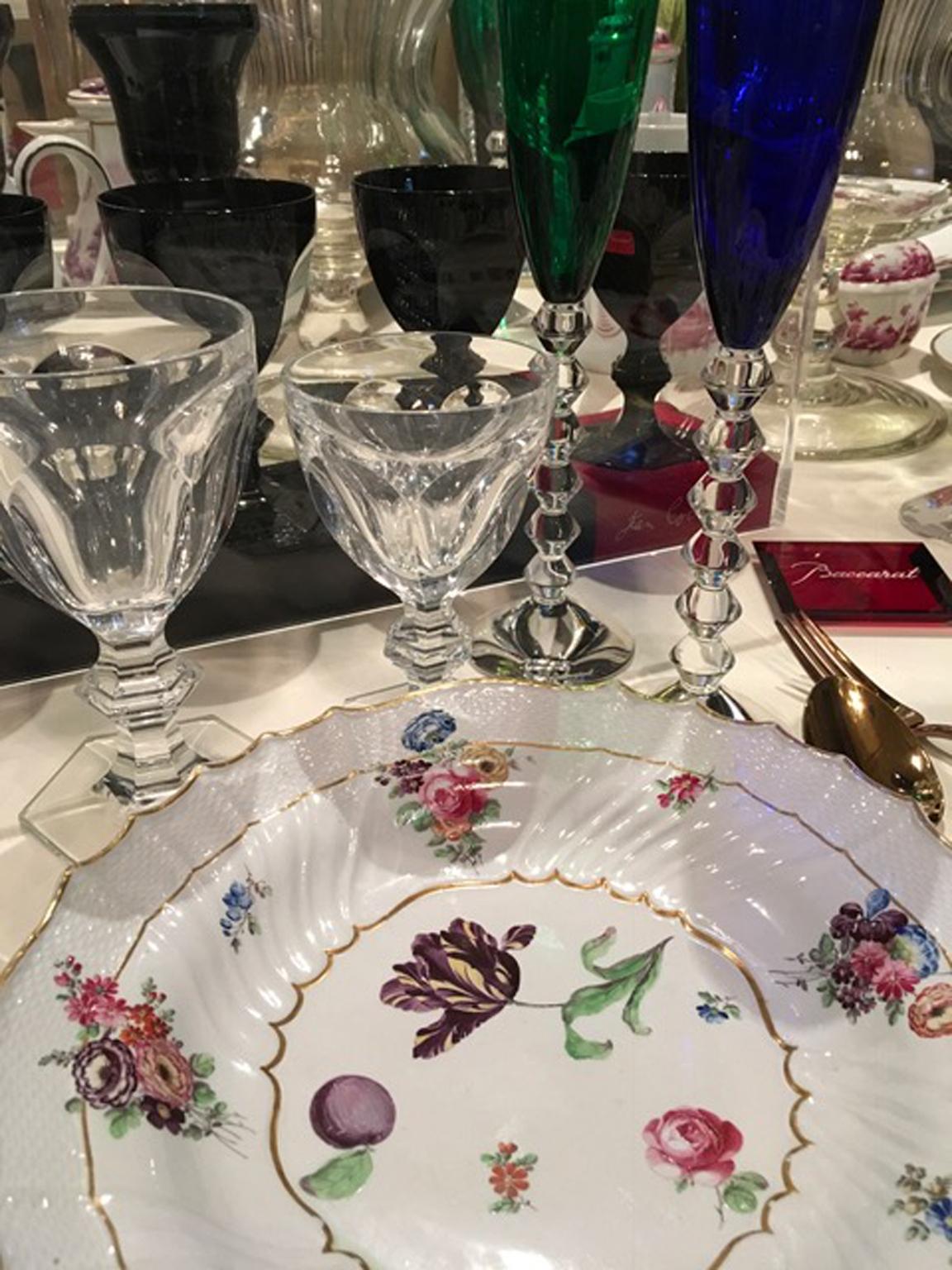 Baccarat - Ensemble de trois verres à pied en cristal clair, France, 21e siècle en vente 13