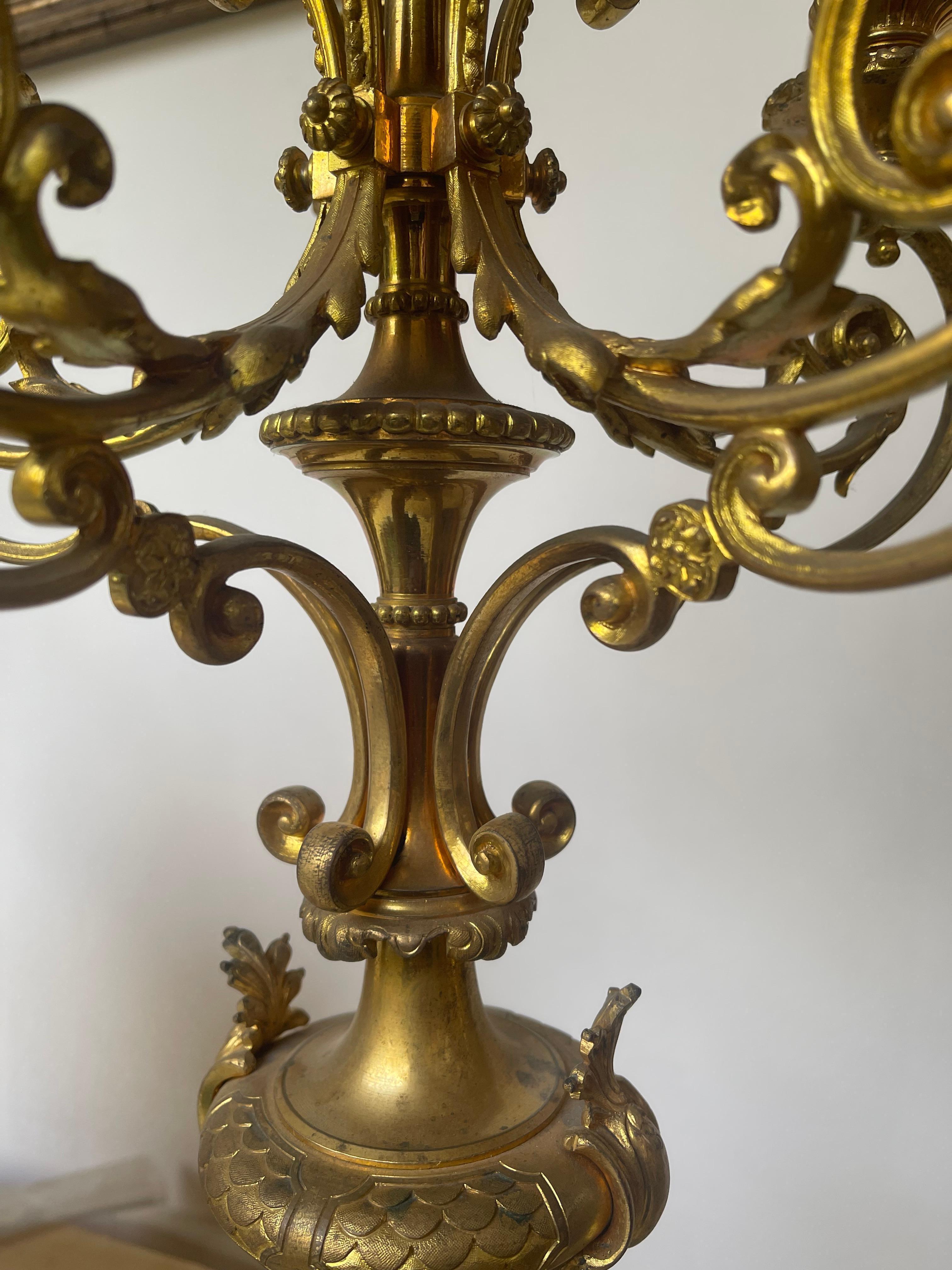 Autre Maestozo Trix di Orologio con candelabri in bronzo 800 en vente