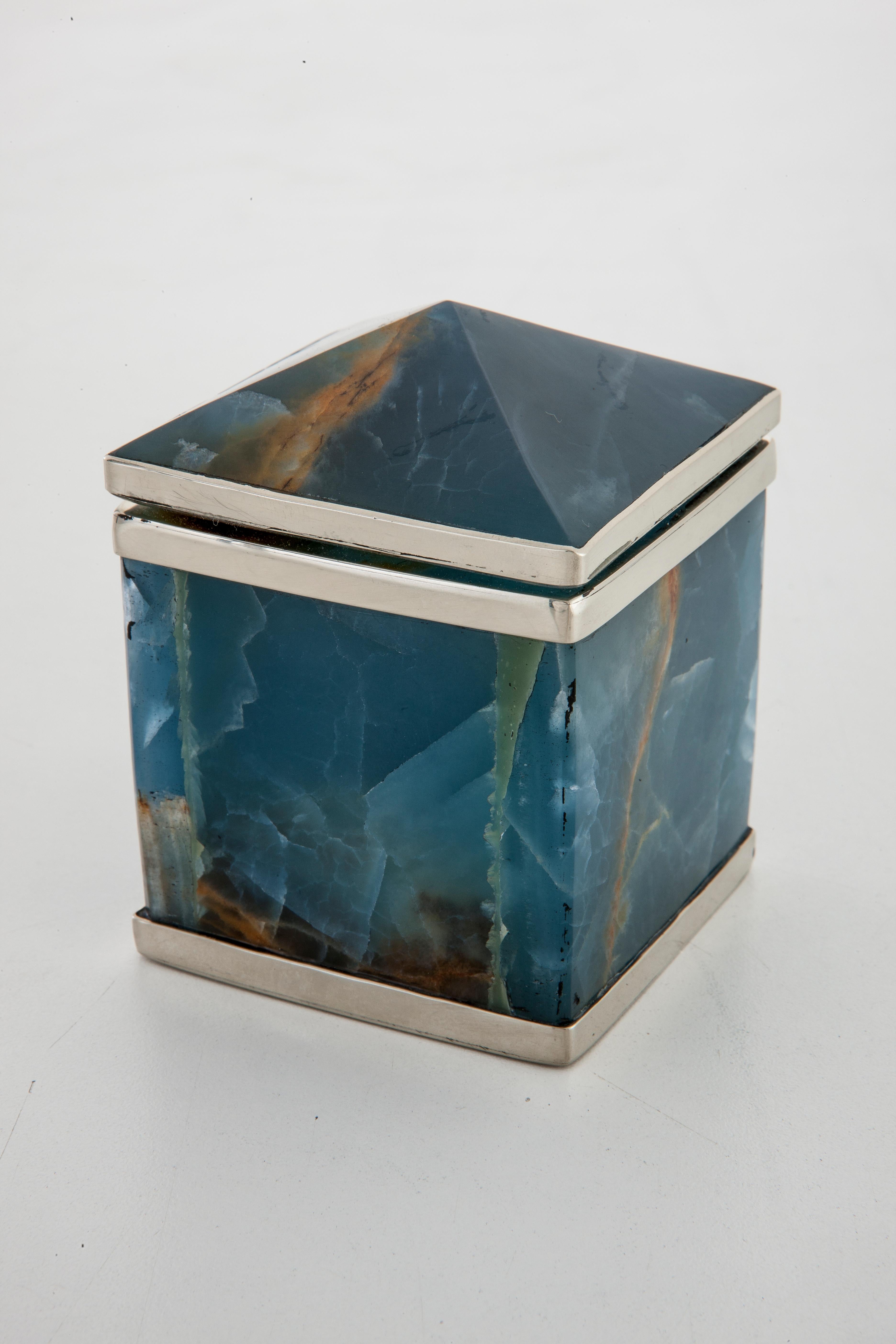 Contemporary Set Tronador Medium Mini Boxes, Onyx Stone and Silver Alpaca For Sale