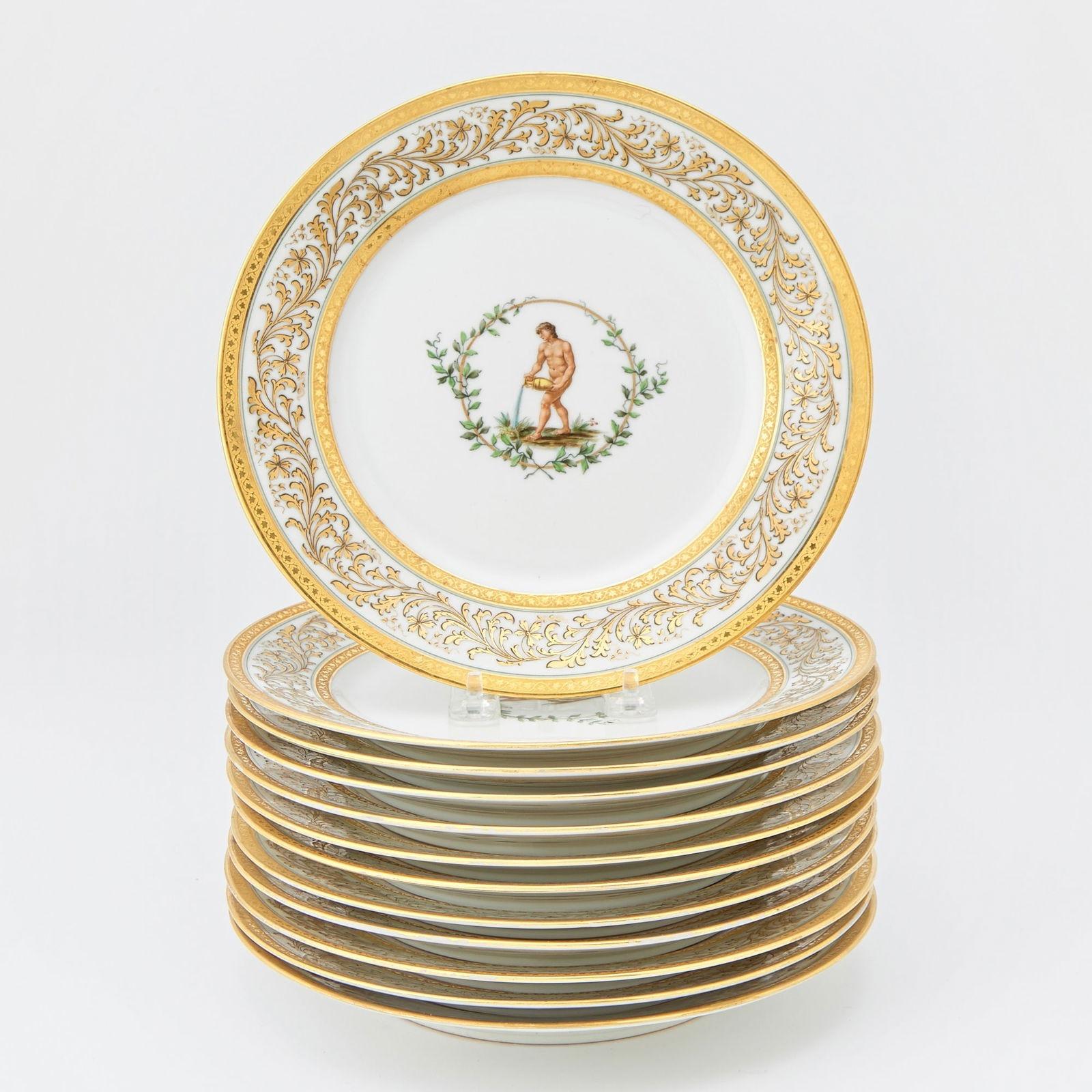 Juego Doce (12) Platos de Vajilla Ginori Grecorromanos Neoclásicos Dorados siglo XX en venta