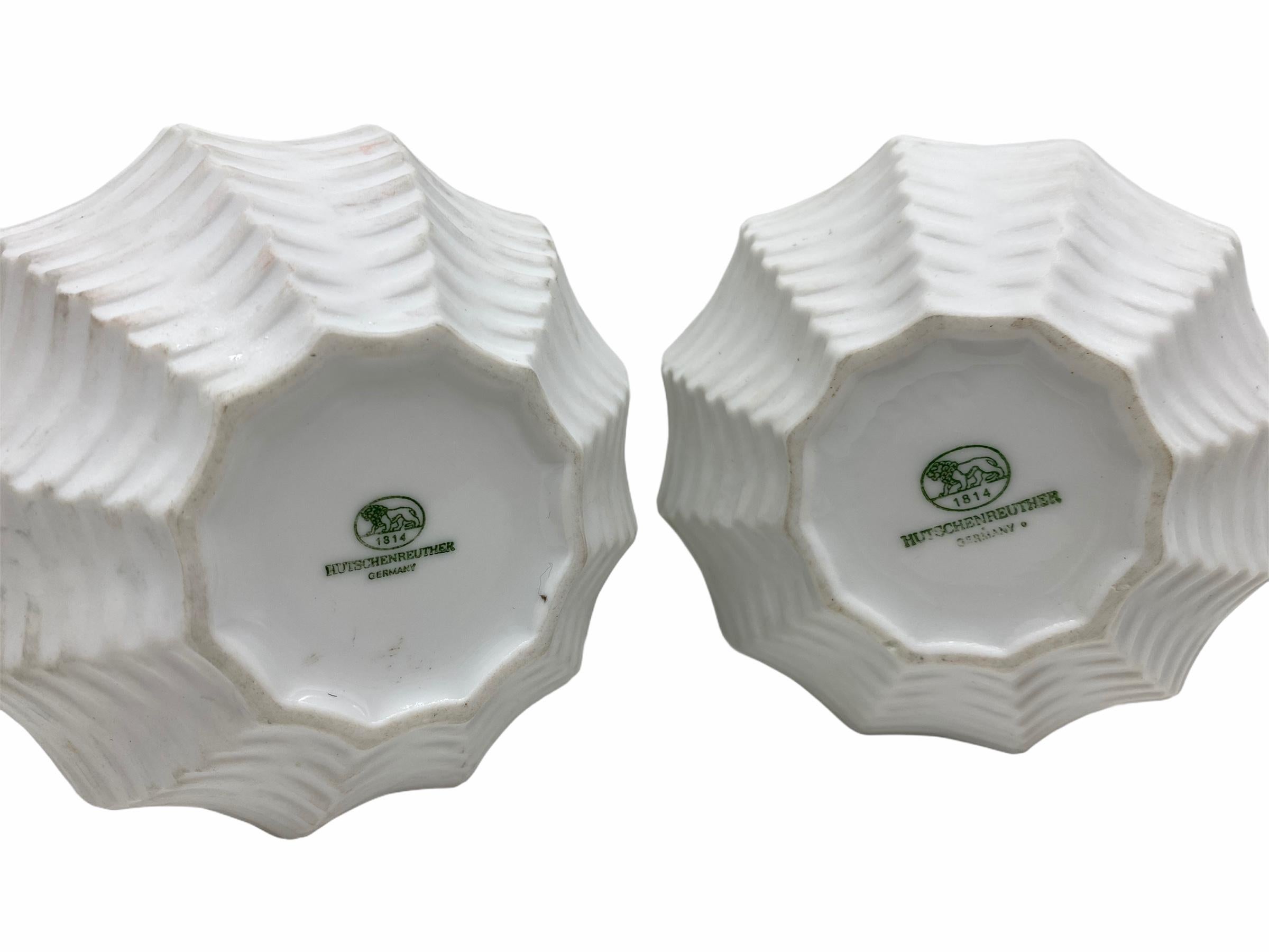 Set di due vasi Calabash di Heinrich Fuchs per Hutschenreuther, realizzati in bisquit del Medioevo In condizioni buone in vendita a Nuernberg, DE