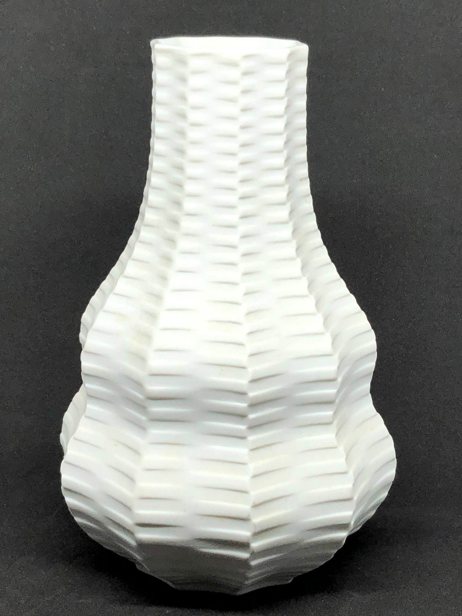 Set Two Midcentury Bisque Calabash Vases by Heinrich Fuchs for Hutschenreuther 2