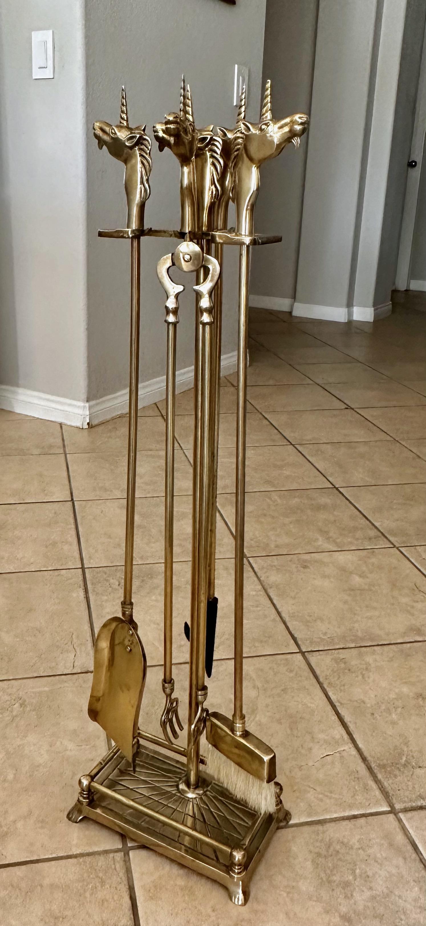 Set Unicorn Horse Brass Fireplace Tool Set In Good Condition For Sale In Palm Springs, CA