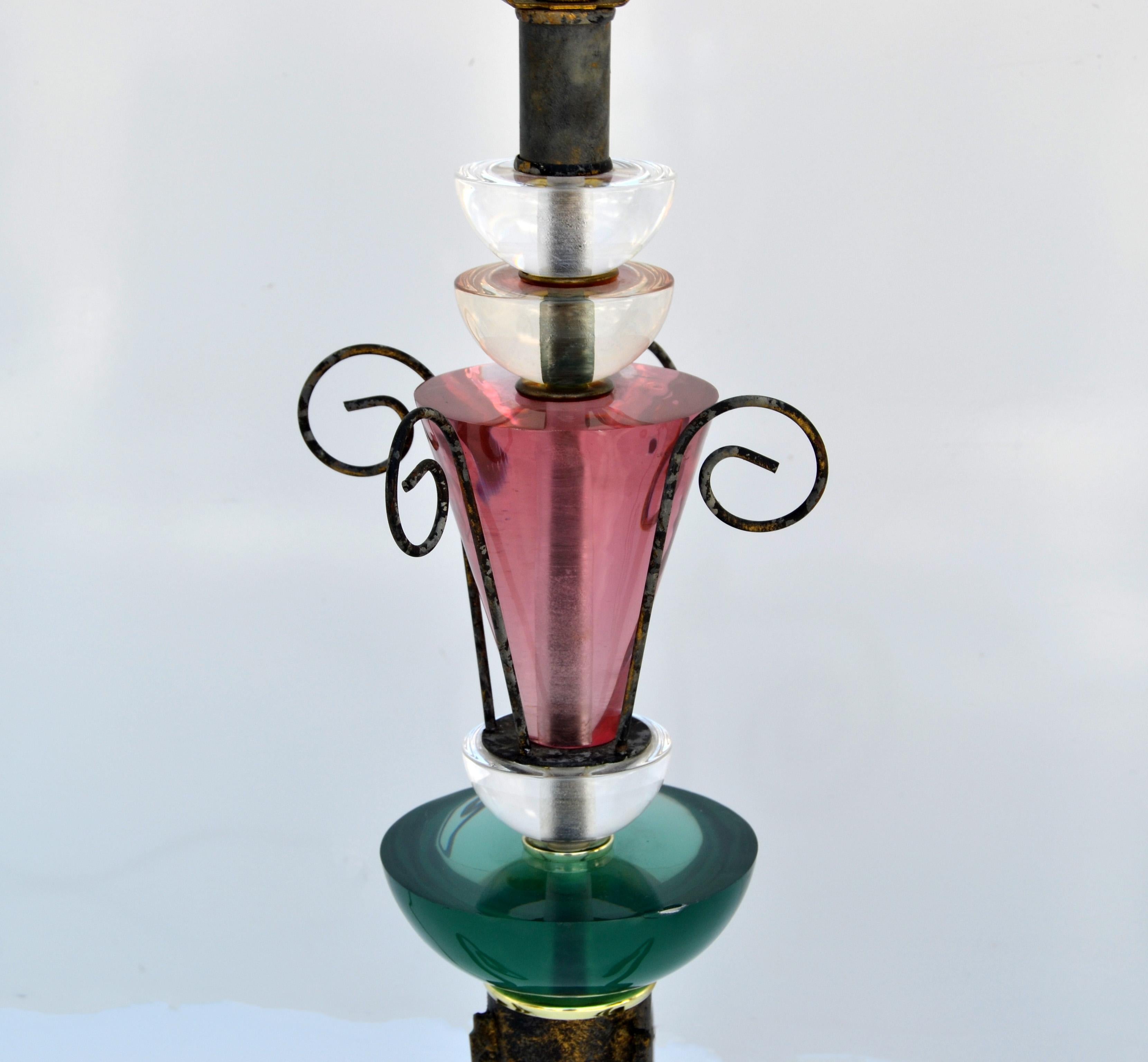 Set, Van Teal Green & Pink Lucite Table Lamps Gold Shades Mid-Century Modern 70 In Good Condition For Sale In Miami, FL