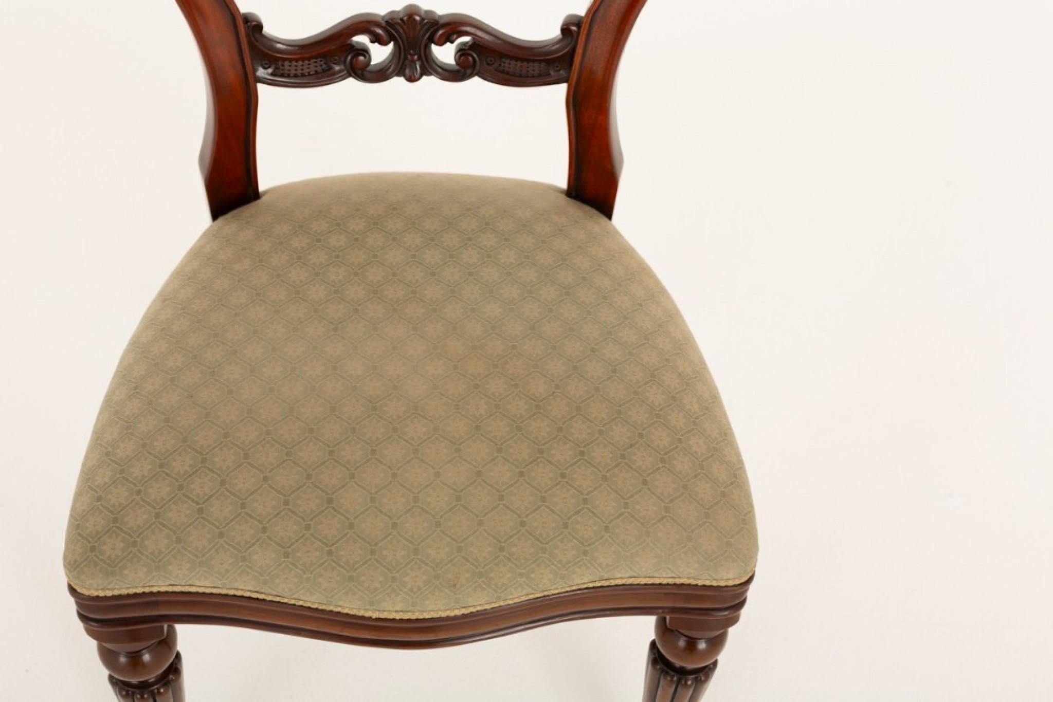 Set Victorian Balloon Back Dining Chairs 8 Mahogany 2