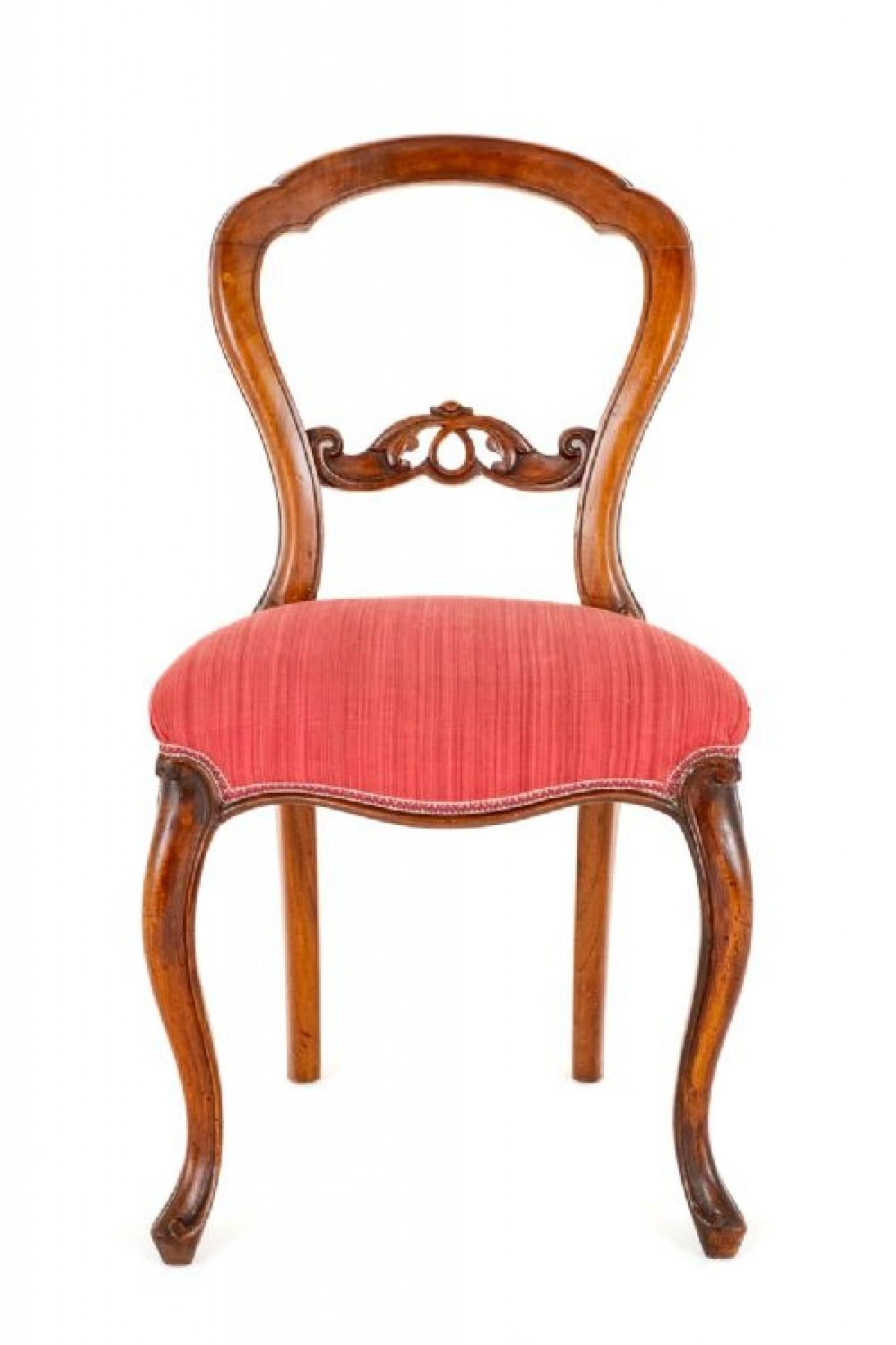 Set Victorian Dining Chairs Walnut Balloon Back For Sale 2