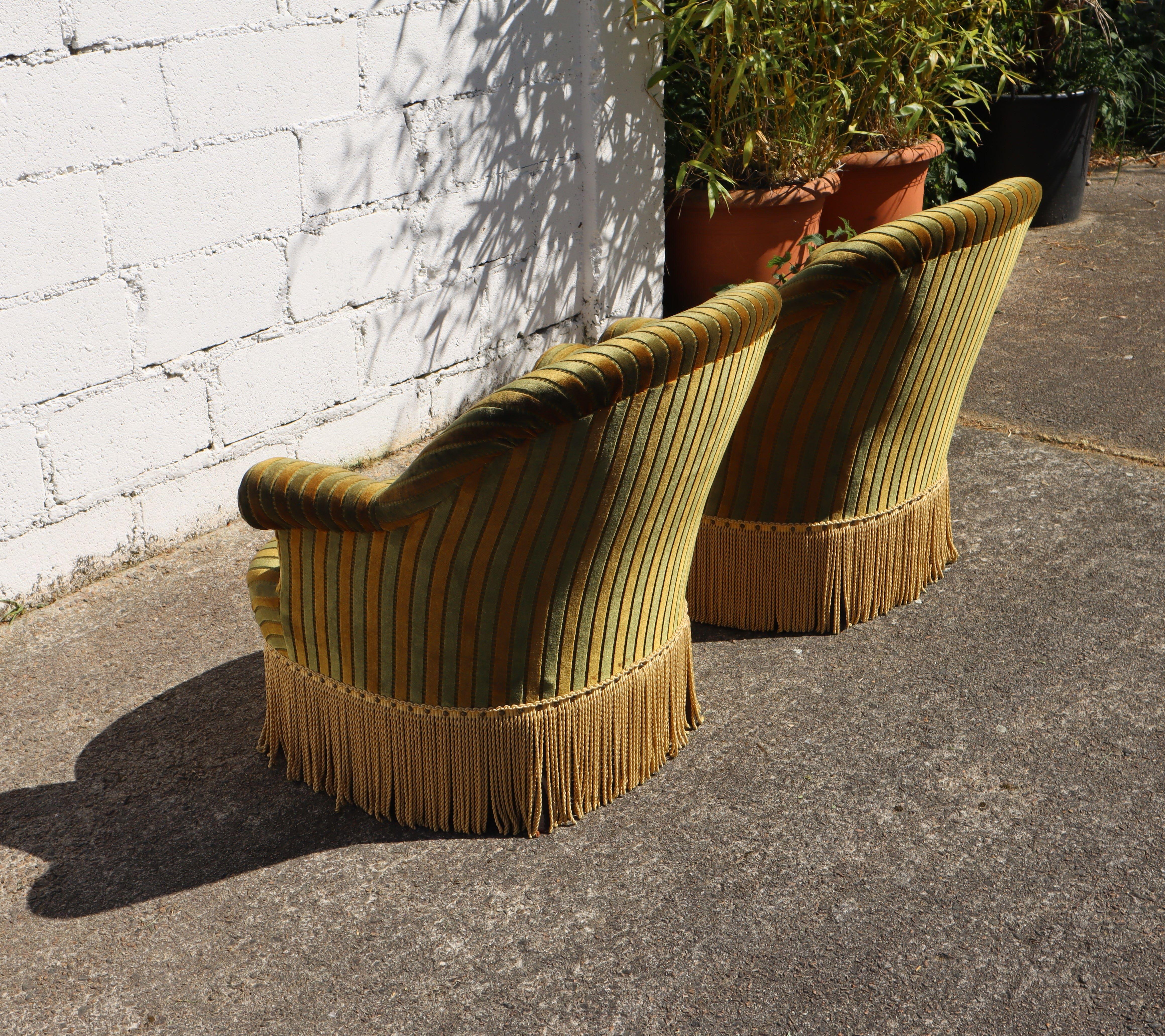 Lote de 2 Sillones Sapo Vintage-Crapaud Lounge Seater-Estilo Napoleón III-50s en venta 1