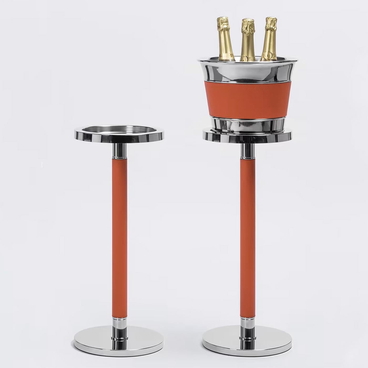 Orangefarbener Champagner-Kühler mit Waiter auf Ständer im Angebot 2