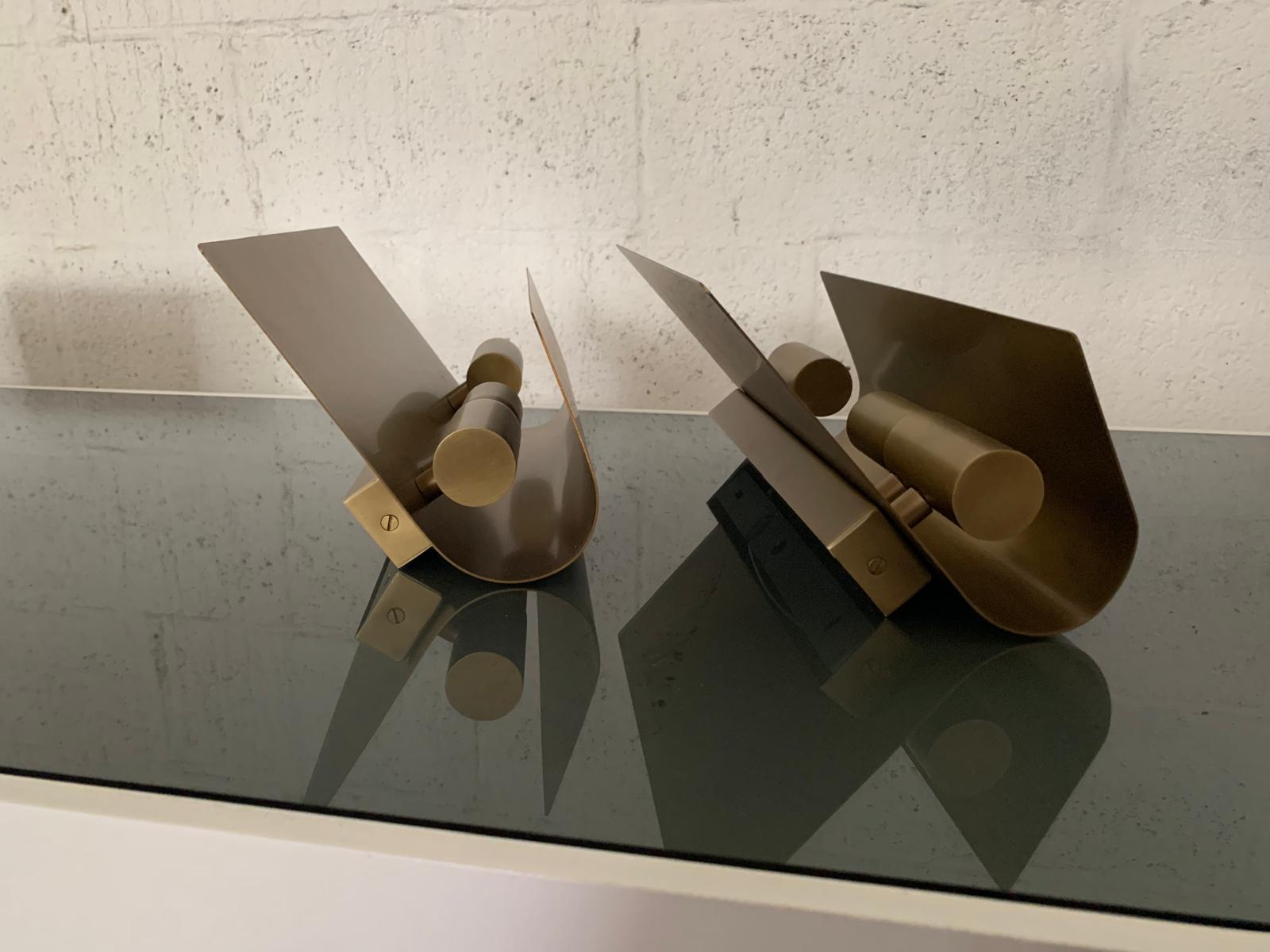 Set Wandlampen Wave Brass entworfen im Jahr 1968 (Belgisch) im Angebot