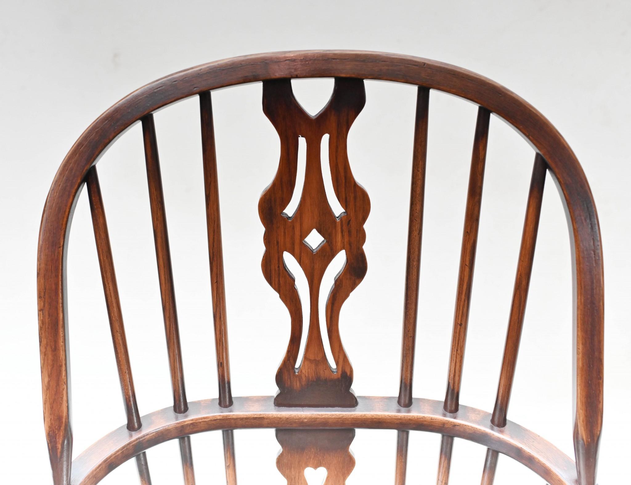 You are viewing a set of 8 Windsor chairs made from the finest English yew. The set of 8 consists of two arm chairs and six side chairs. These are the traditional and much loved Windsor chair design featuring the crinoline stretcher, hand turned