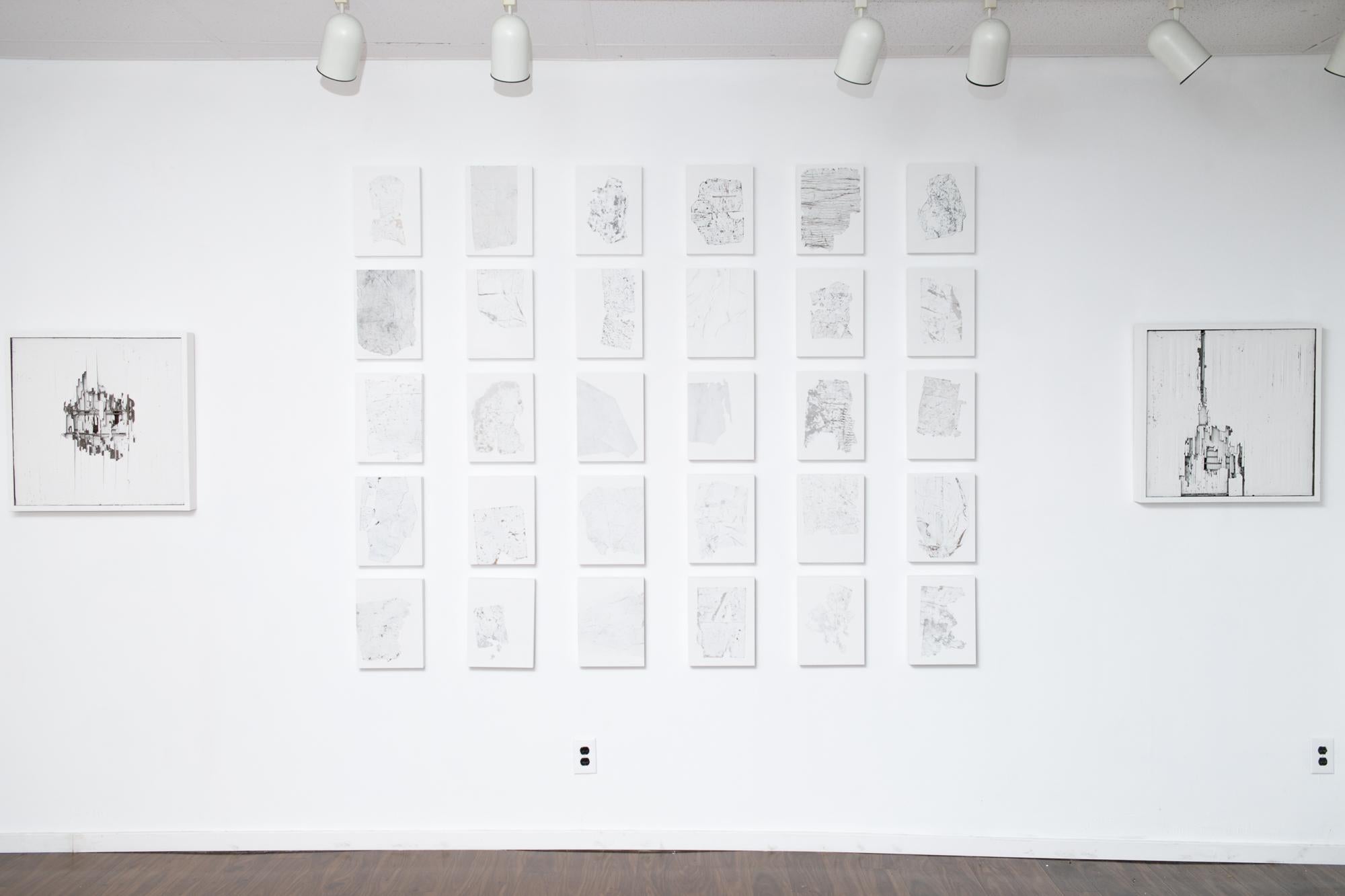Installationsserie Nr. 02 der Fragmentation (Abstrakt), Mixed Media Art, von Seth Clark