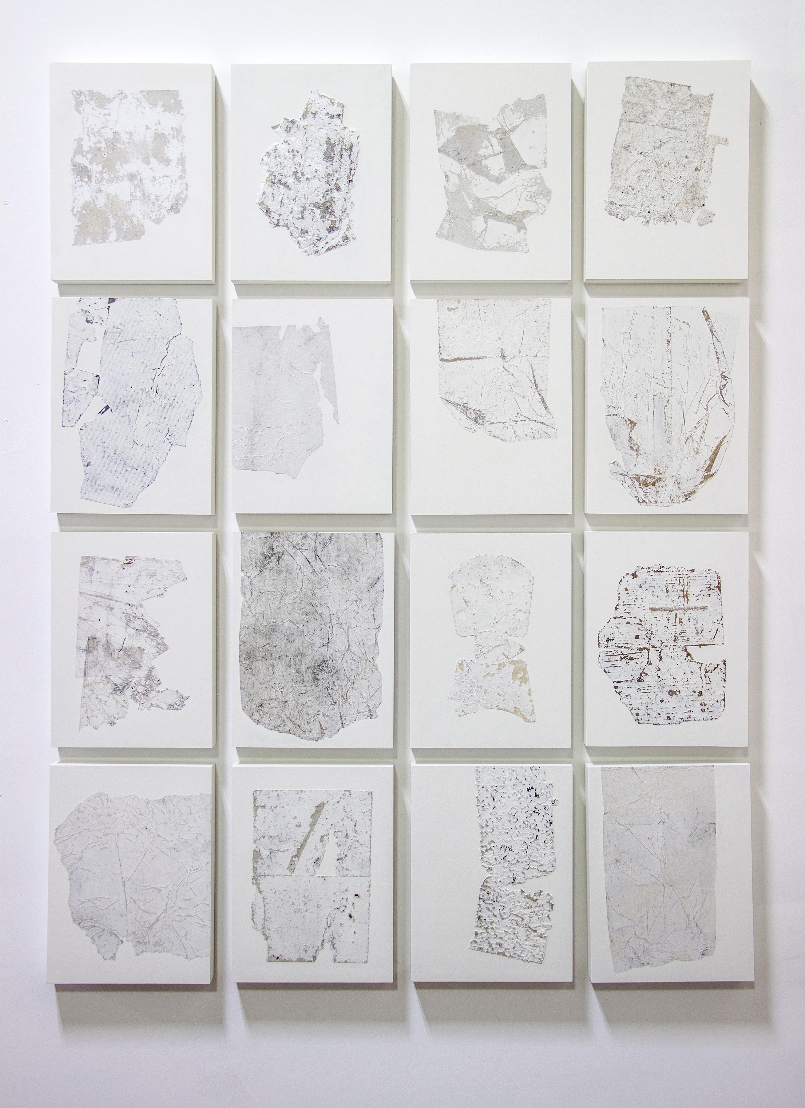 Série d'installation de fragmentation n° 47 - Gris Abstract Painting par Seth Clark