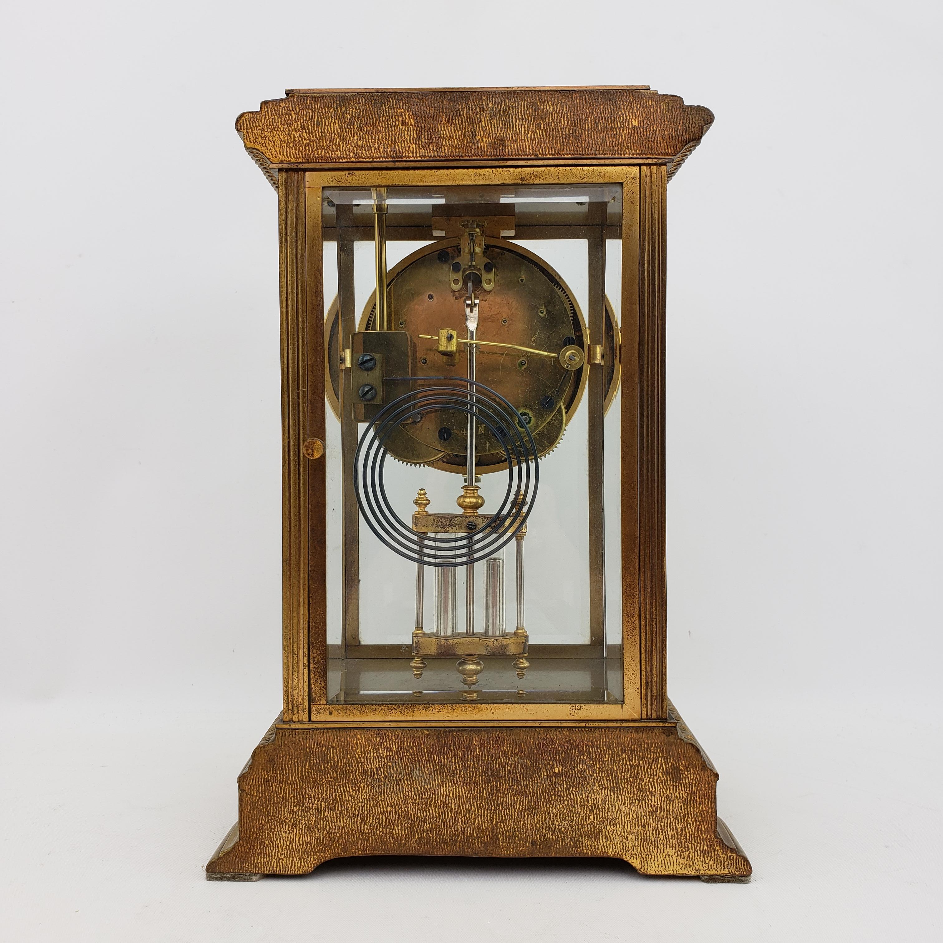 Pendule de cheminée ancienne Seth Thomas en vente 1