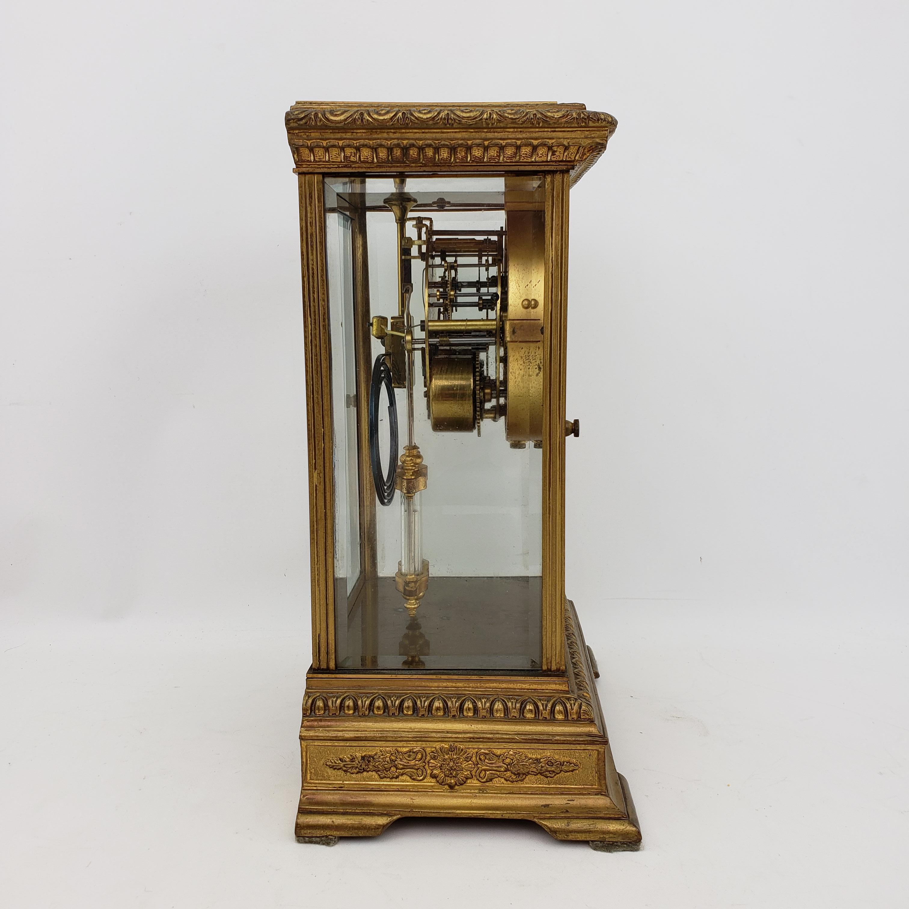 20ième siècle Pendule de cheminée ancienne Seth Thomas en vente