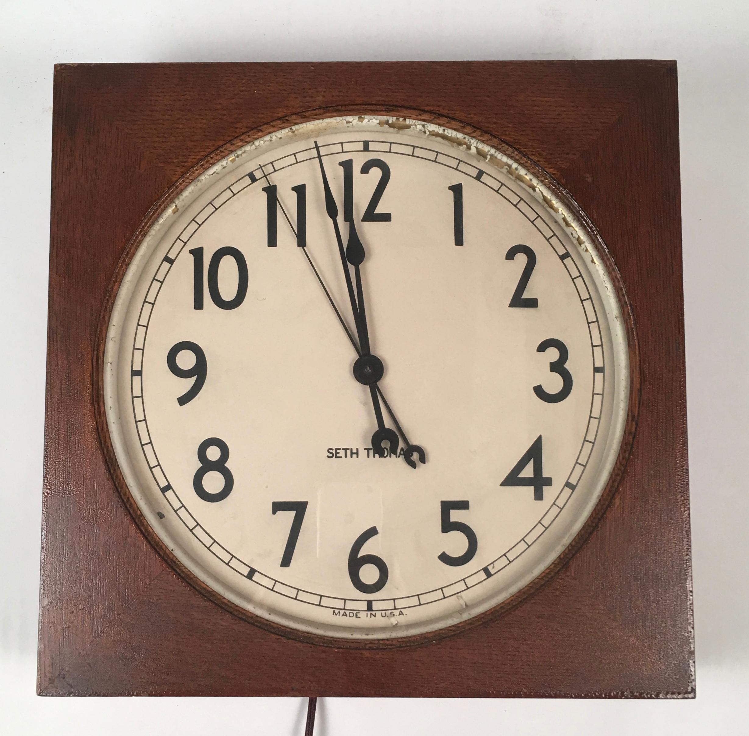 Seth Thomas Oak Electric Wall Clock 3