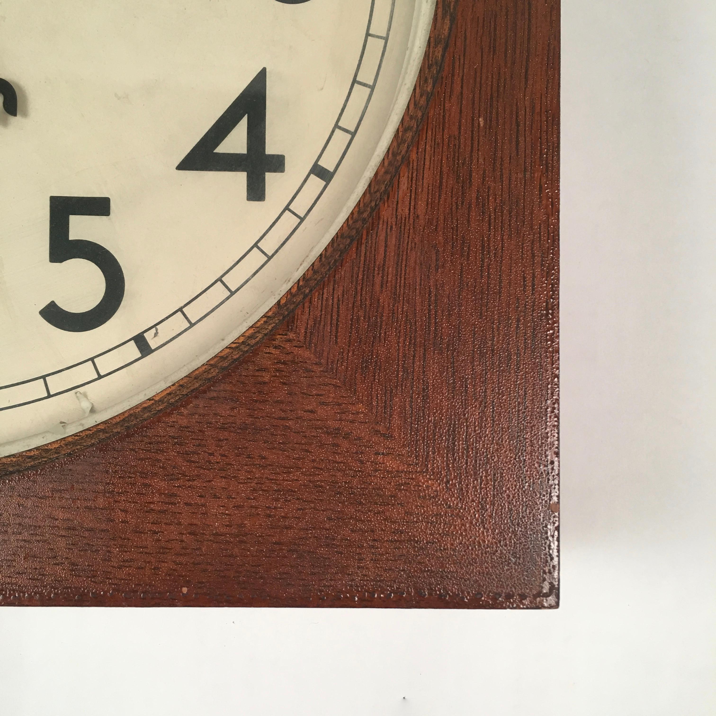 Seth Thomas Oak Electric Wall Clock 5
