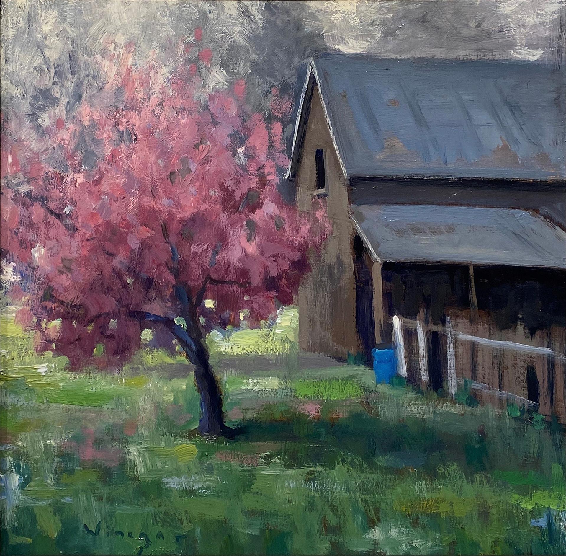 Seth Winegars (USA) "A Touch of Spring" ist ein originales, handgefertigtes Ölgemälde, das eine Landschaft mit einer verwitterten Scheune und einem Baum mit rosa Blüten zeigt. 

Bio/Künstlerische Erklärung:
Seth Winegar ist ein Ölmaler, der in West