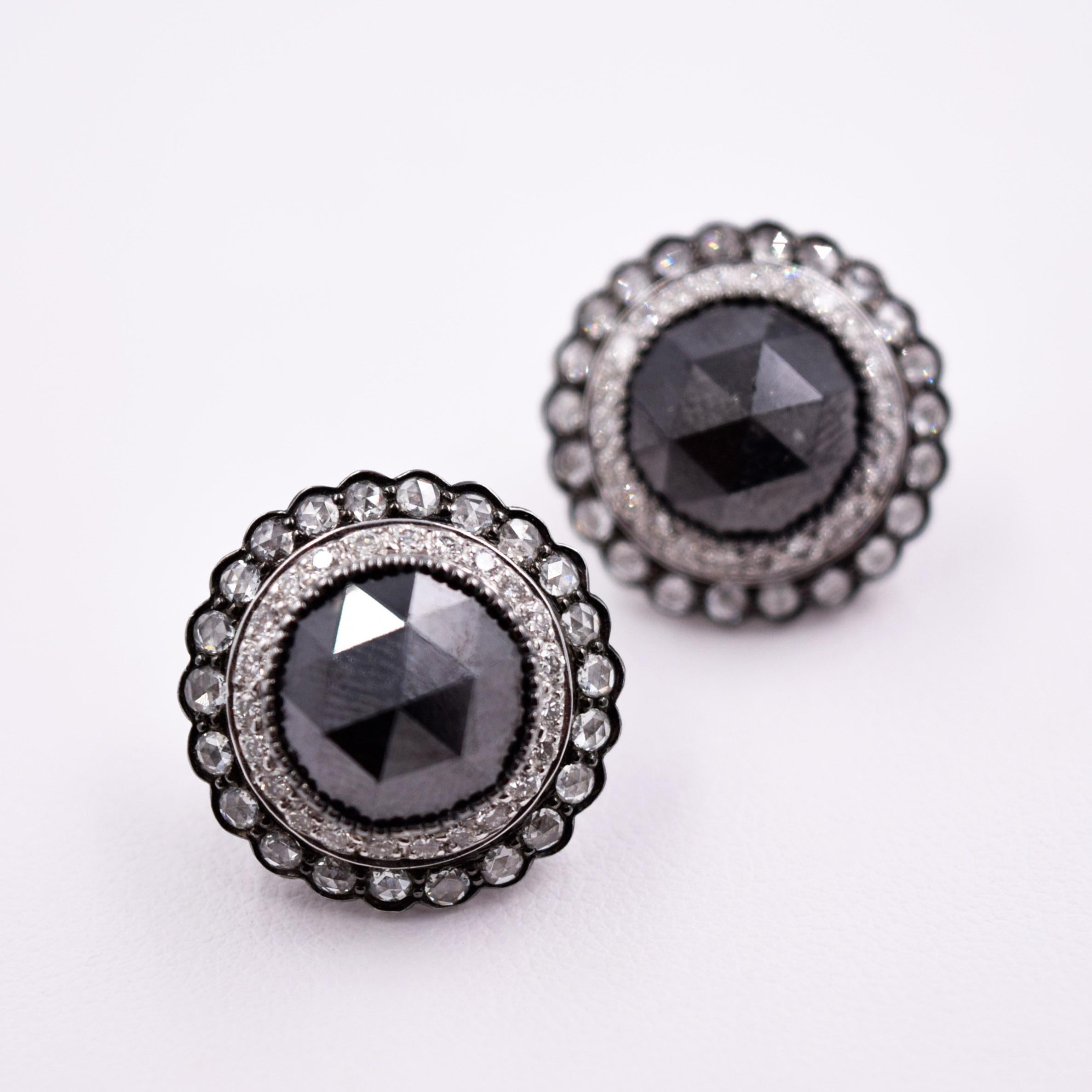 Sethi Couture 18 Karat White Gold Black Diamond and White Diamond Stud Earrings In New Condition For Sale In Mill Valley, CA