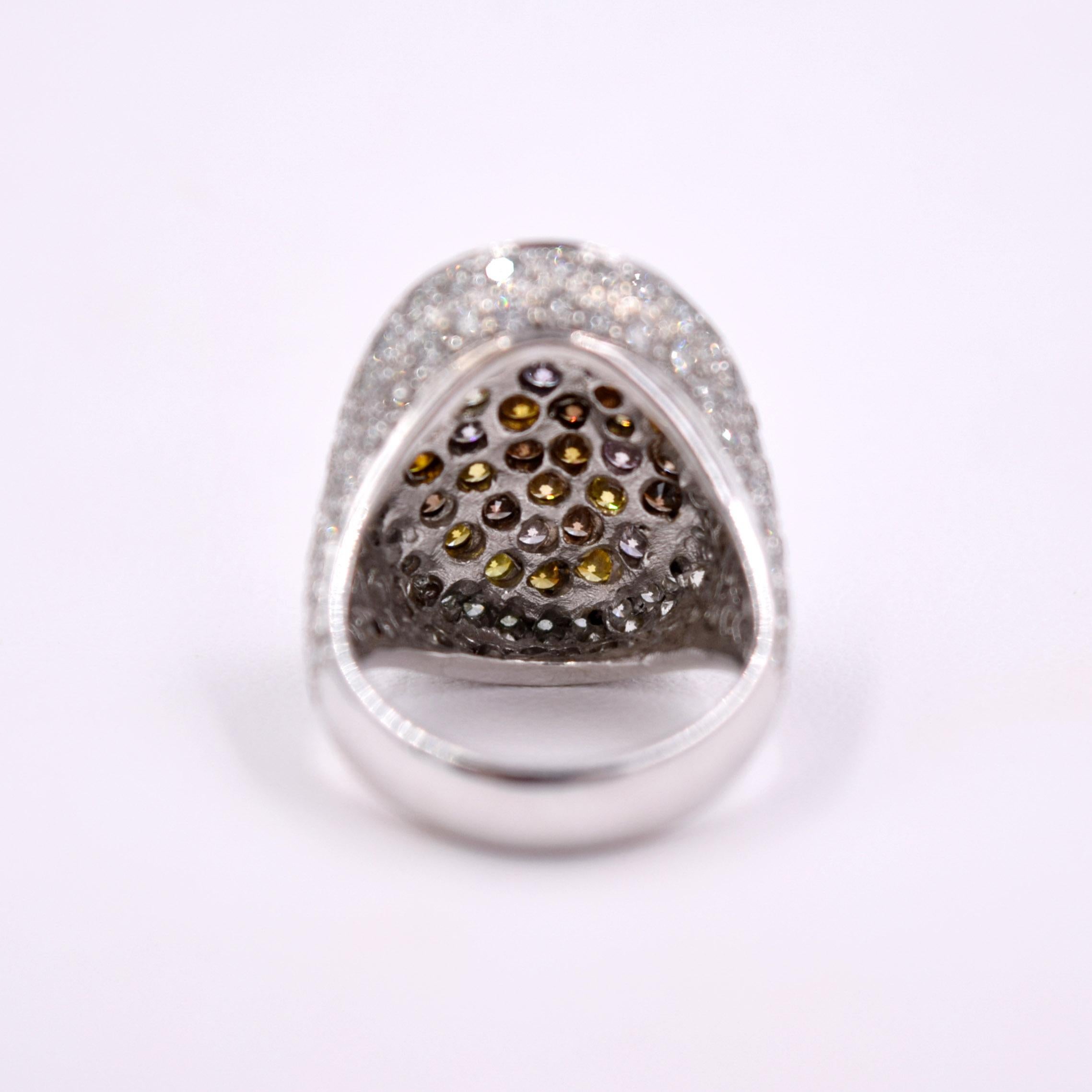 Sethi Couture 4.45 Carat Multicolored Diamond Cocktail Ring in 18 Karat Gold In New Condition For Sale In Mill Valley, CA